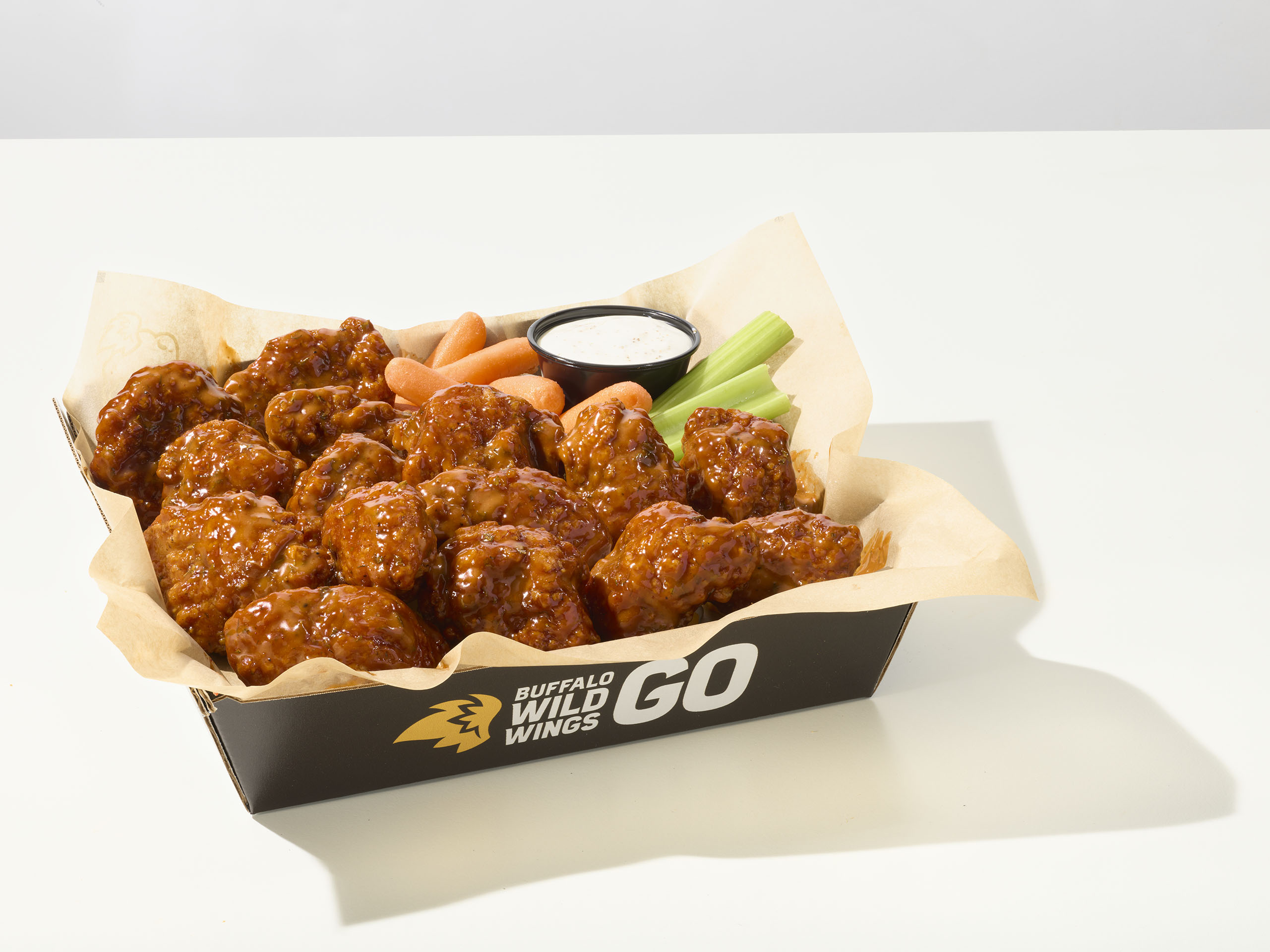 buffalo wild wings bogo deal 2025