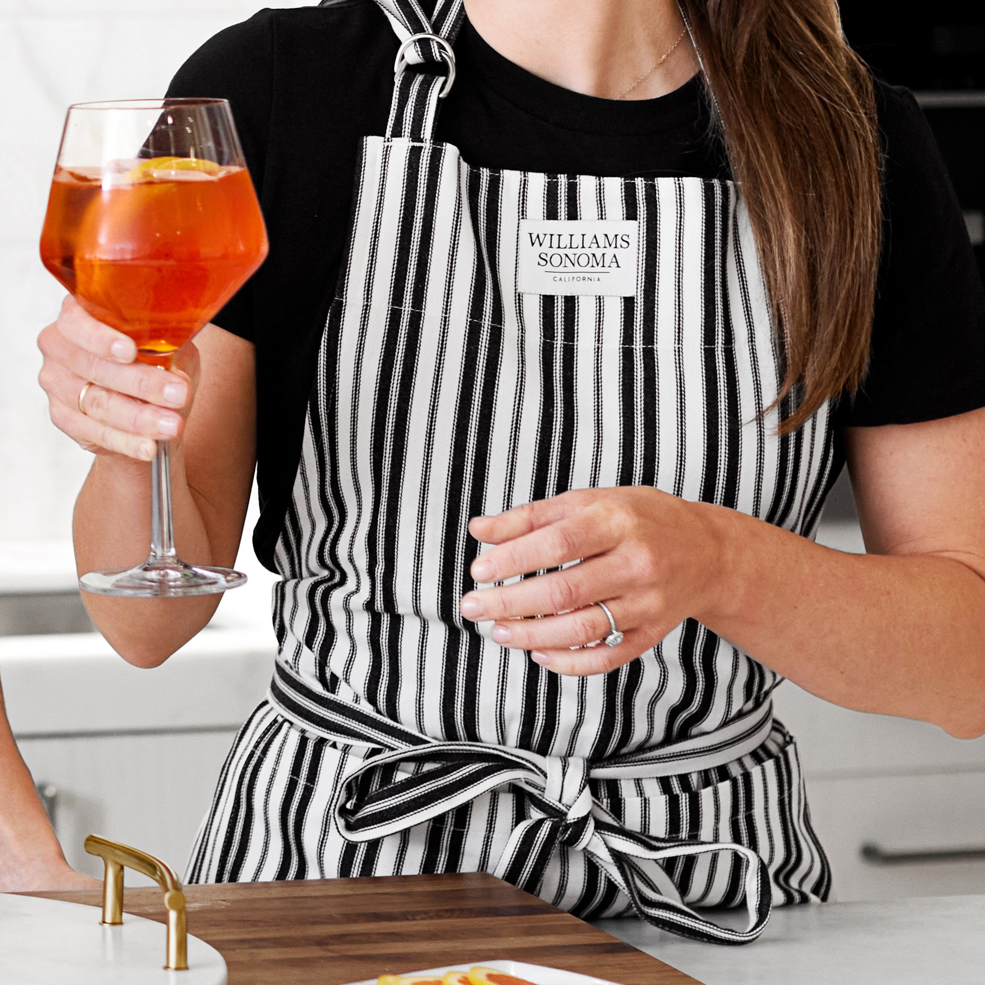williams sonoma classic stripe apron