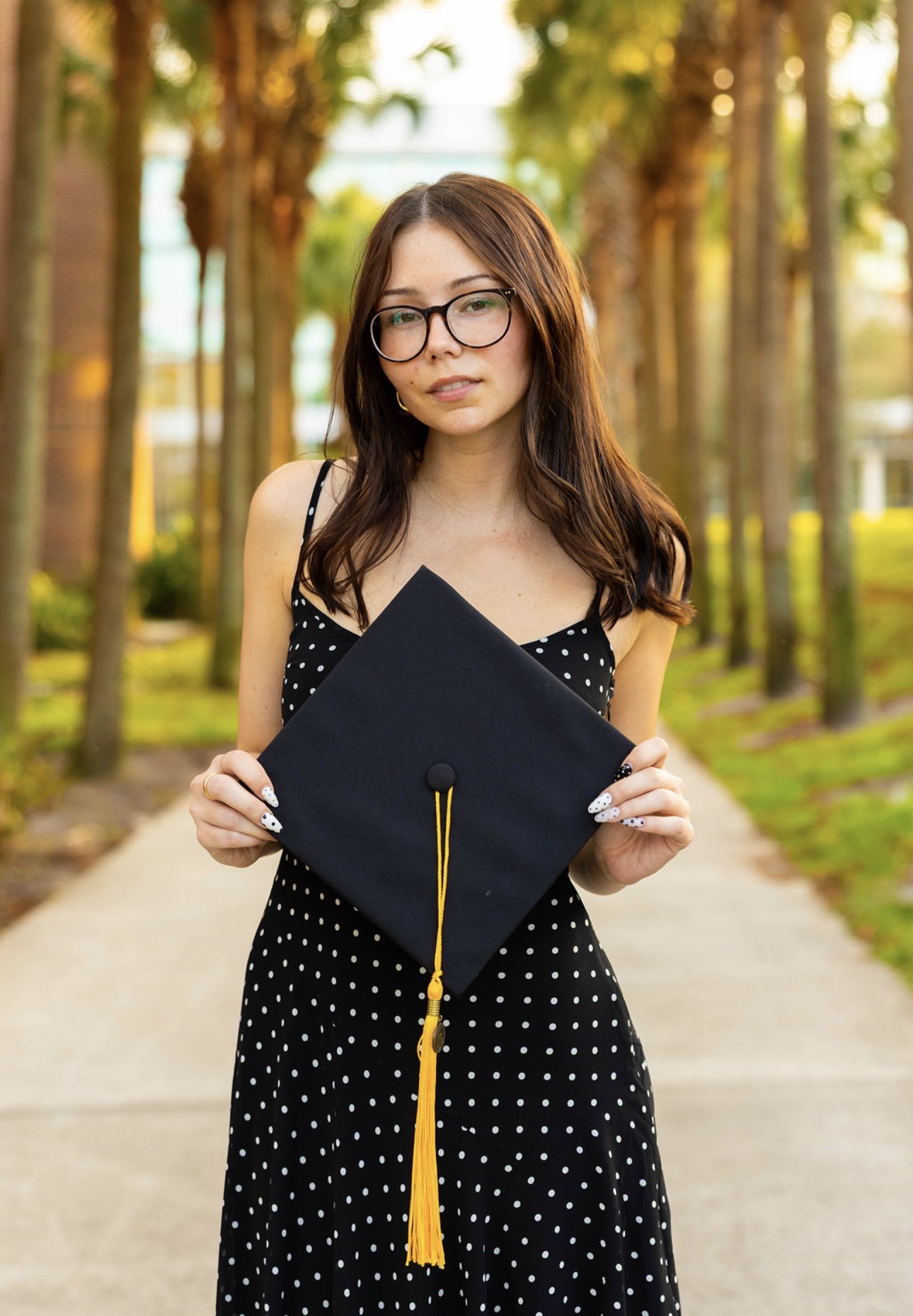 Grad Poses - Grad photos article for the girlies -  Katie Powell Resubmission with written approval by photographer