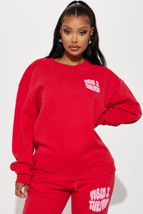 Fashion Nova Vibin\' & Thrivin\' Puff Print Sweatshirt