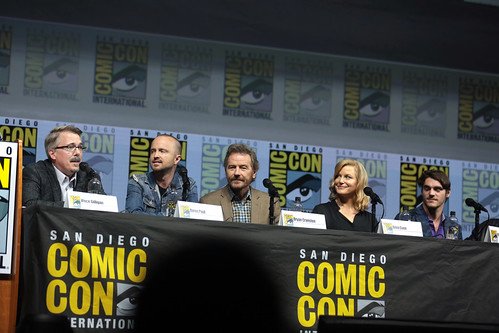 Cast of Breaking Bad by Gage Skidmore?width=698&height=466&fit=crop&auto=webp&dpr=4