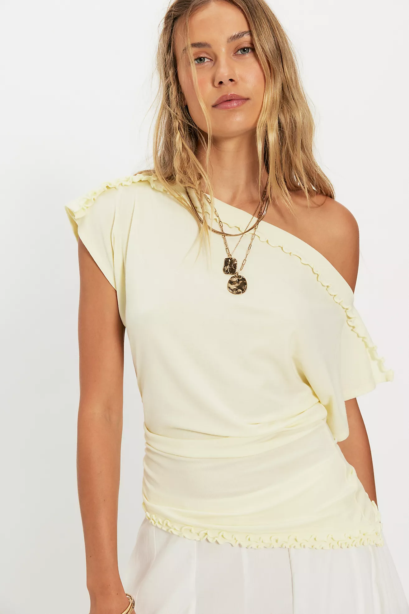 asymmetrical tops for 2026