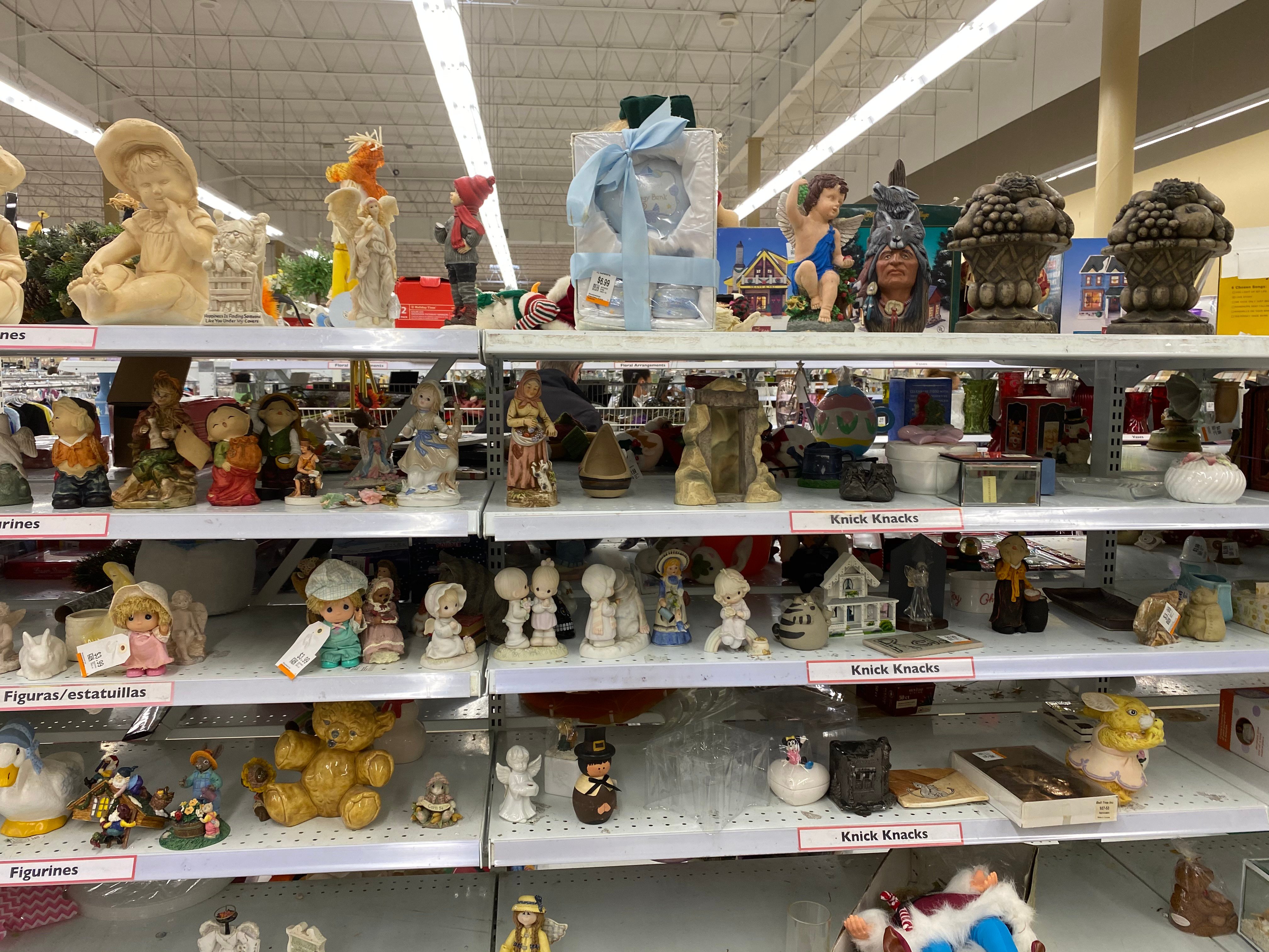 thrift store knick knacks