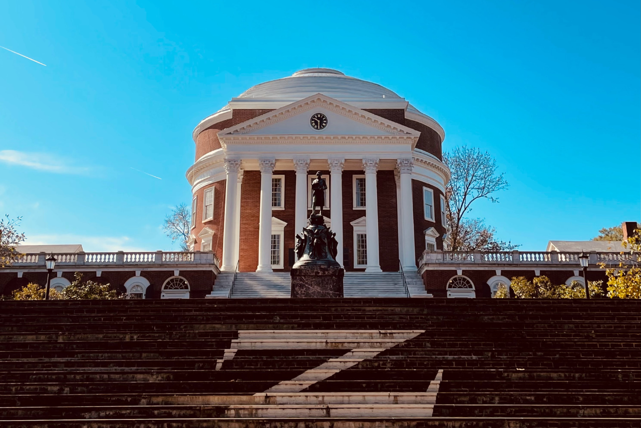 how to help university virginia shooting?width=698&height=466&fit=crop&auto=webp&dpr=4