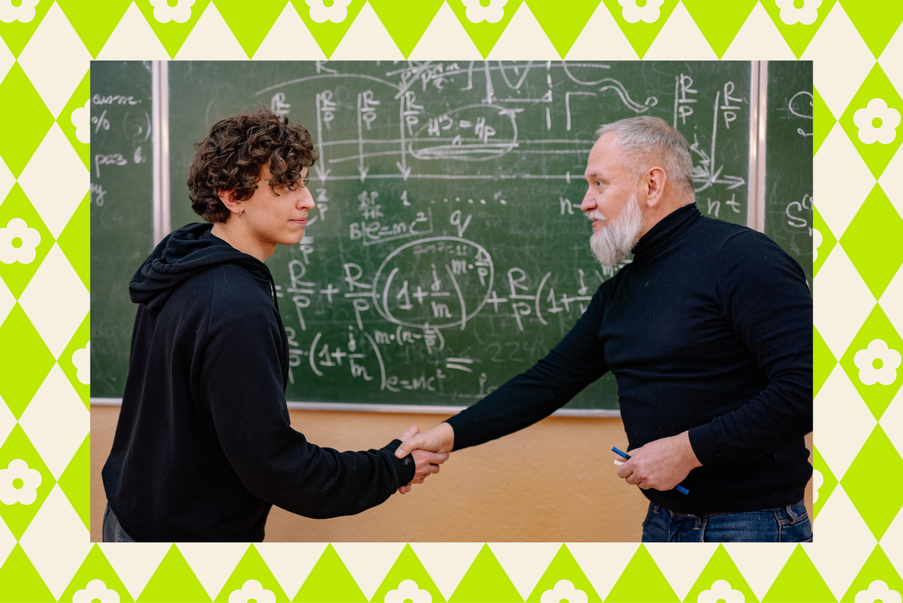 tips for staying in touch with professors after college?width=698&height=466&fit=crop&auto=webp&dpr=4