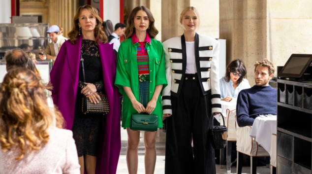 Emily in Paris Outfits