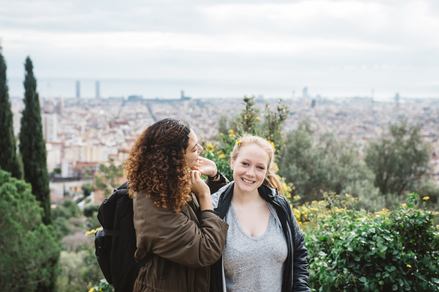 spain barcelona abroad europe girls firneds smile flowers landscape travel
