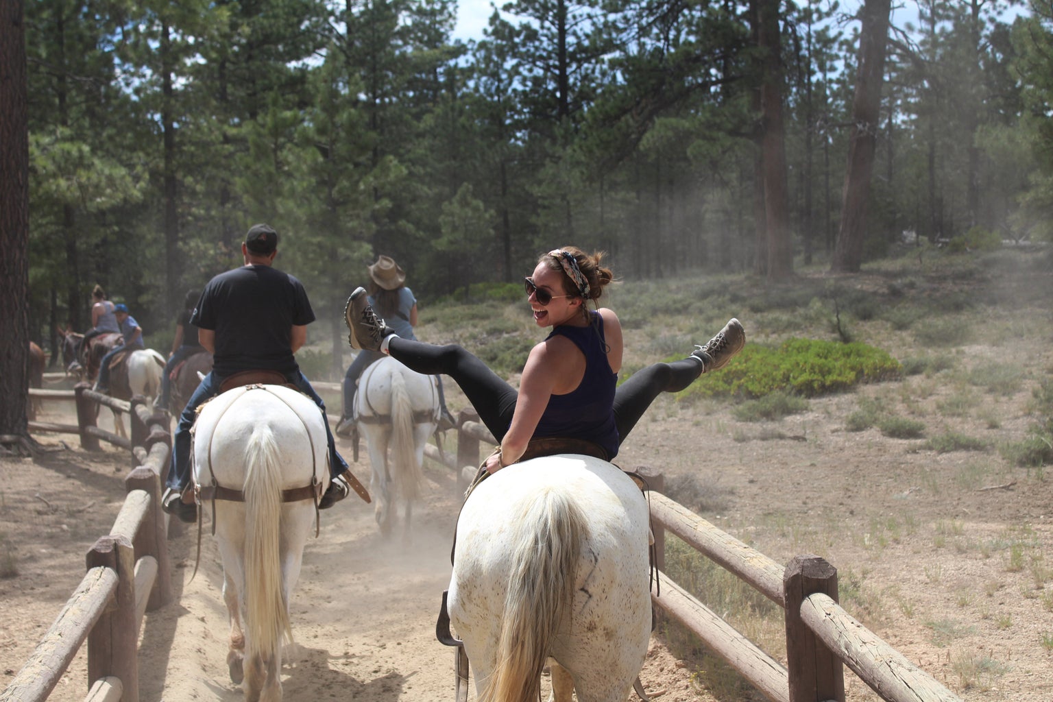 horse hiking girl adventure utah national park