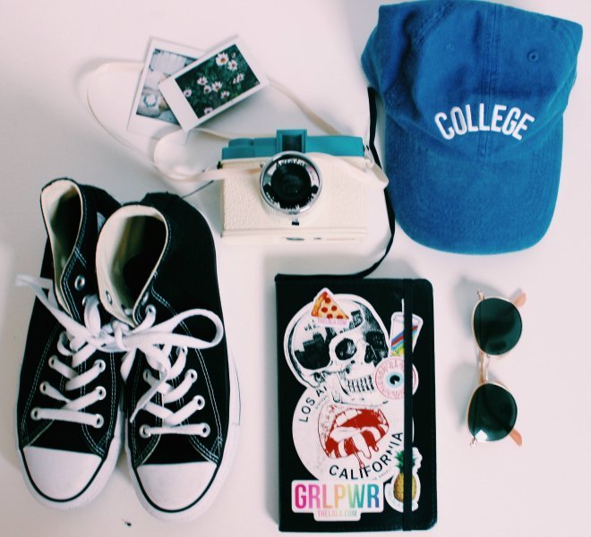 Anna Schultz college product square flat lay?width=698&height=466&fit=crop&auto=webp&dpr=4