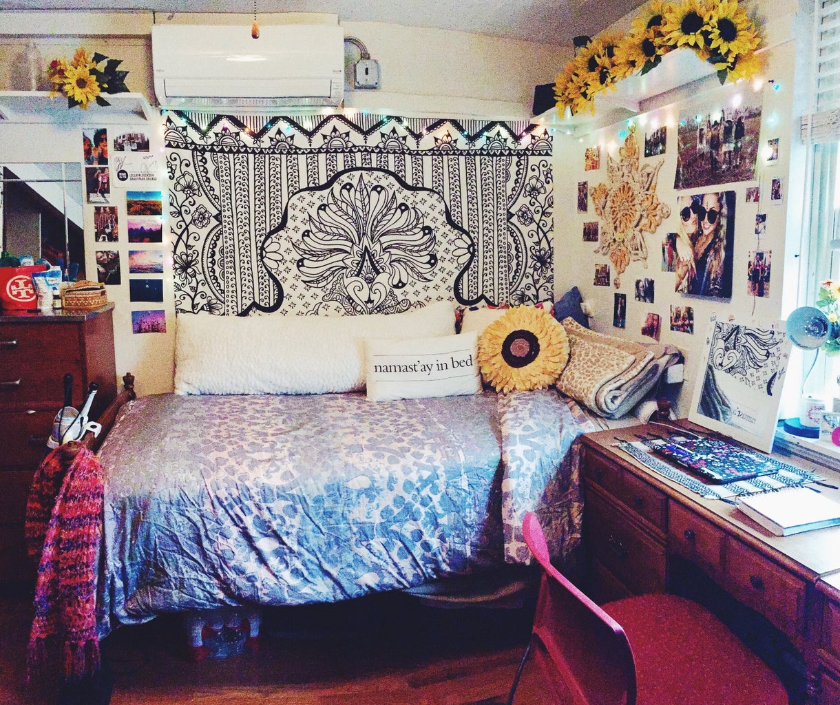 College Bedroom Cozy Sunflowers Pillows High Res