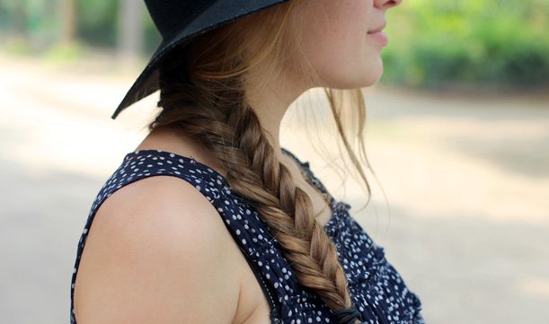 kellyn simpkins girl braid hat profile close up?width=698&height=466&fit=crop&auto=webp&dpr=4