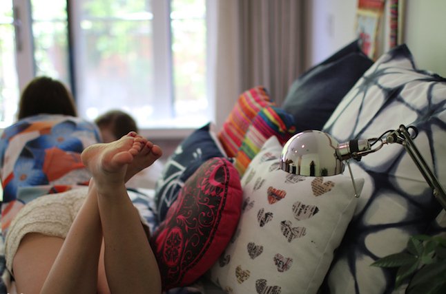 the lala girl lying on her bed?width=698&height=466&fit=crop&auto=webp&dpr=4