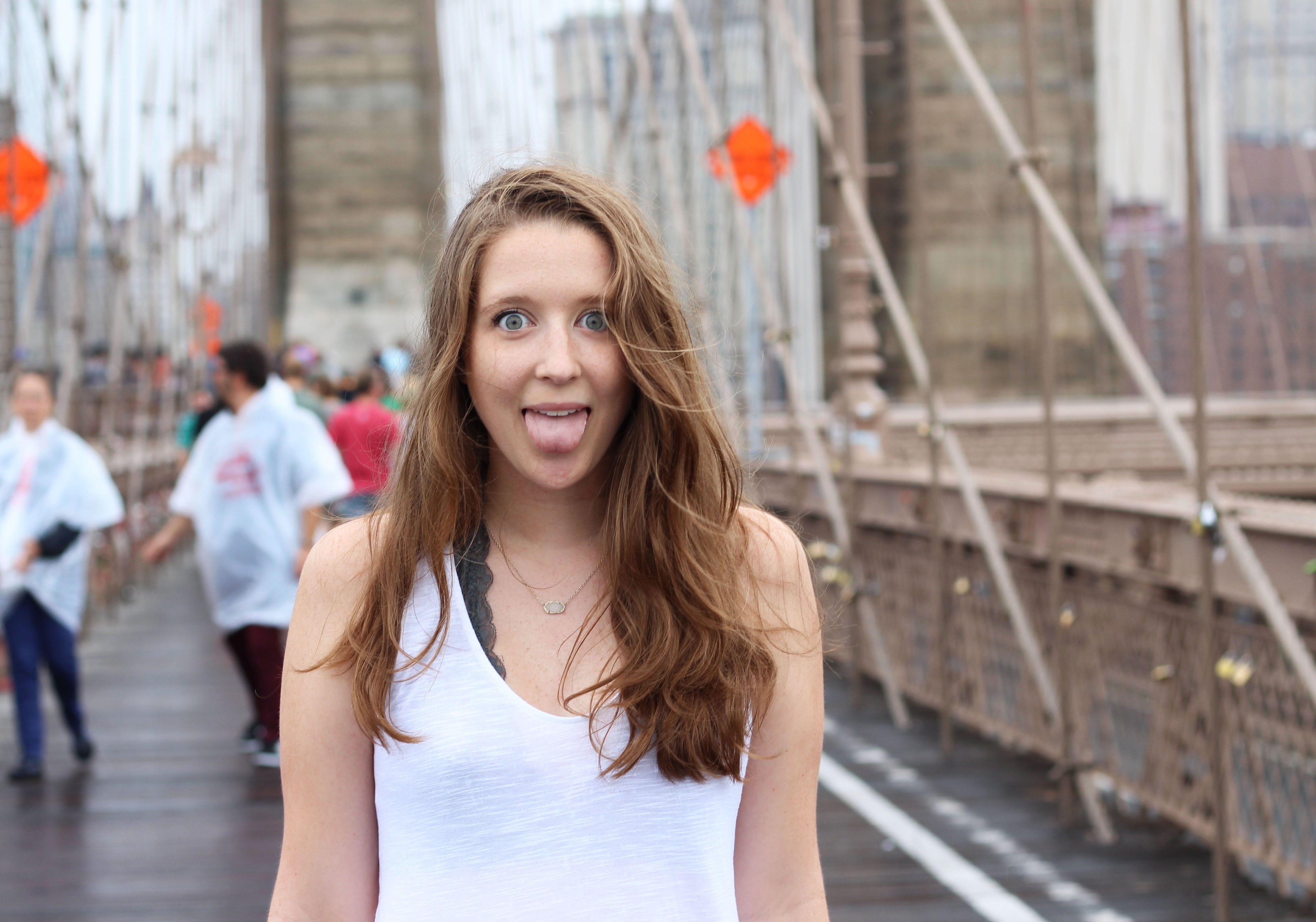 anna thetard girl on booklyn bridge 1?width=698&height=466&fit=crop&auto=webp&dpr=4