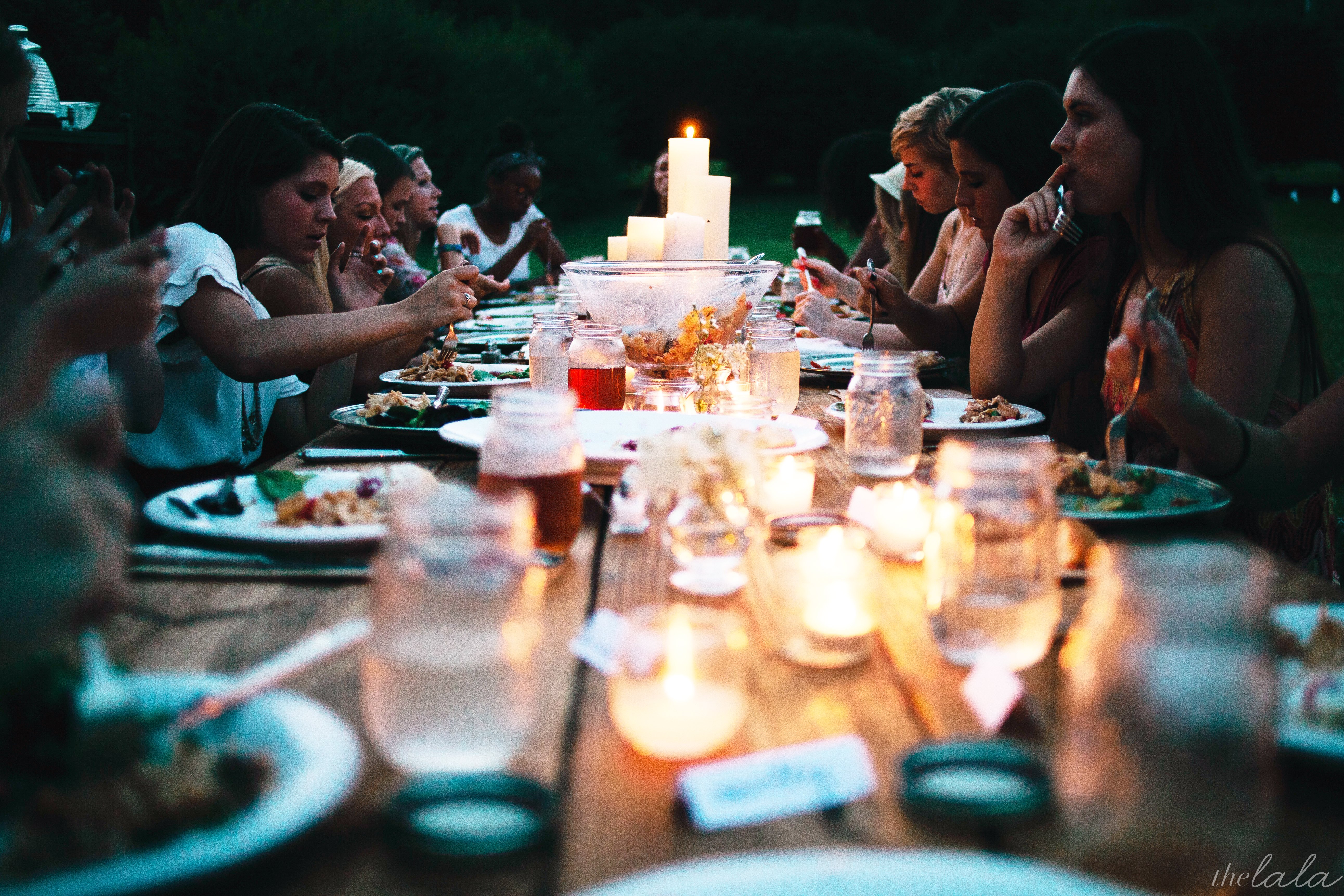 breanna coon girls night dinner party?width=698&height=466&fit=crop&auto=webp&dpr=4