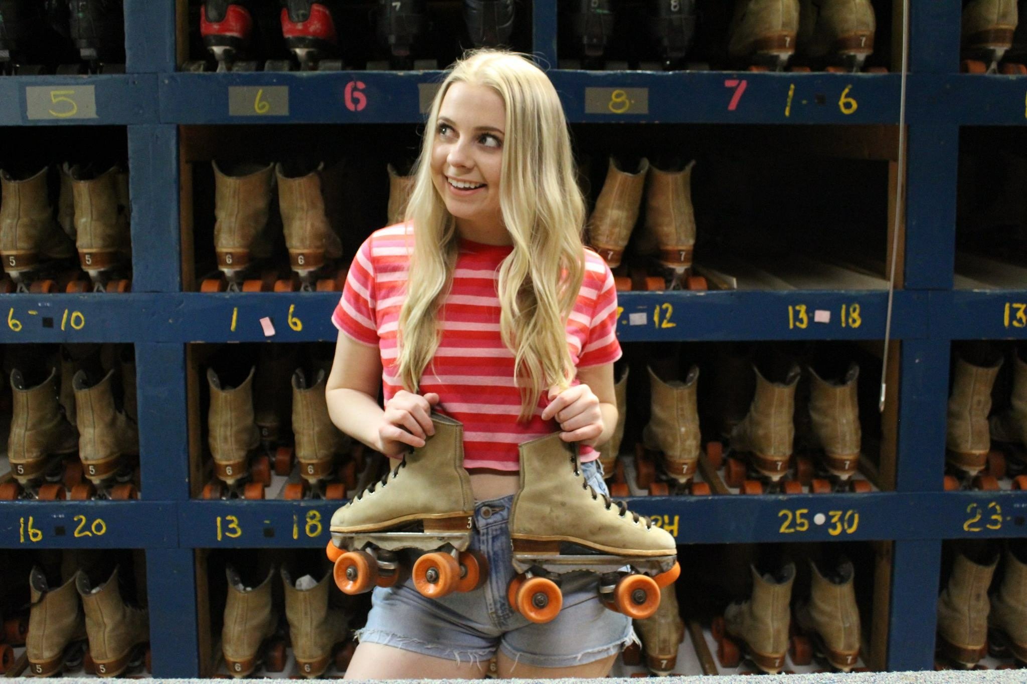 Celina Timmerman girl with skates smiling?width=698&height=466&fit=crop&auto=webp&dpr=4