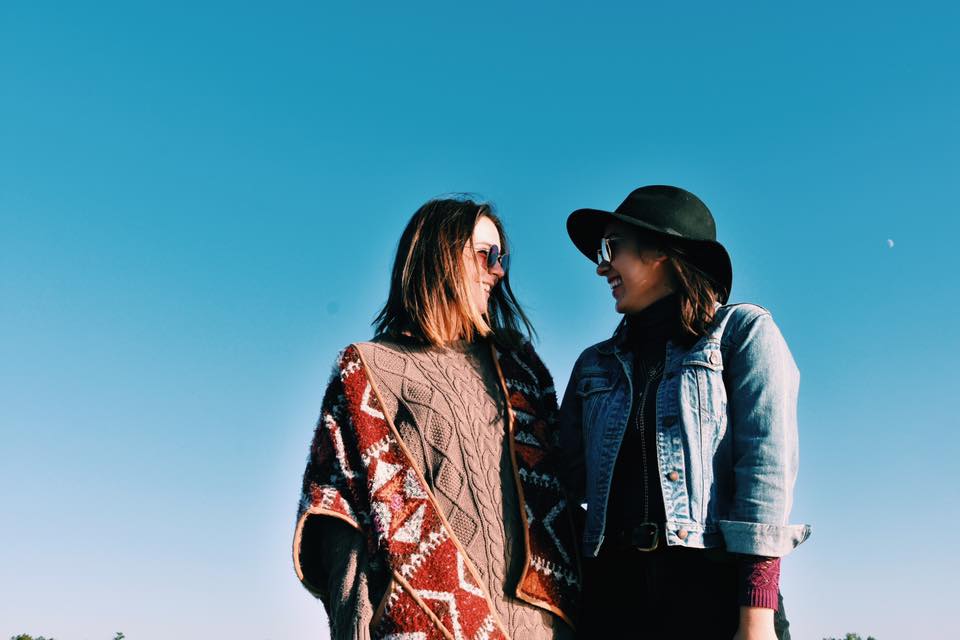 anna thetard friends outdoors looking at eachother?width=698&height=466&fit=crop&auto=webp&dpr=4