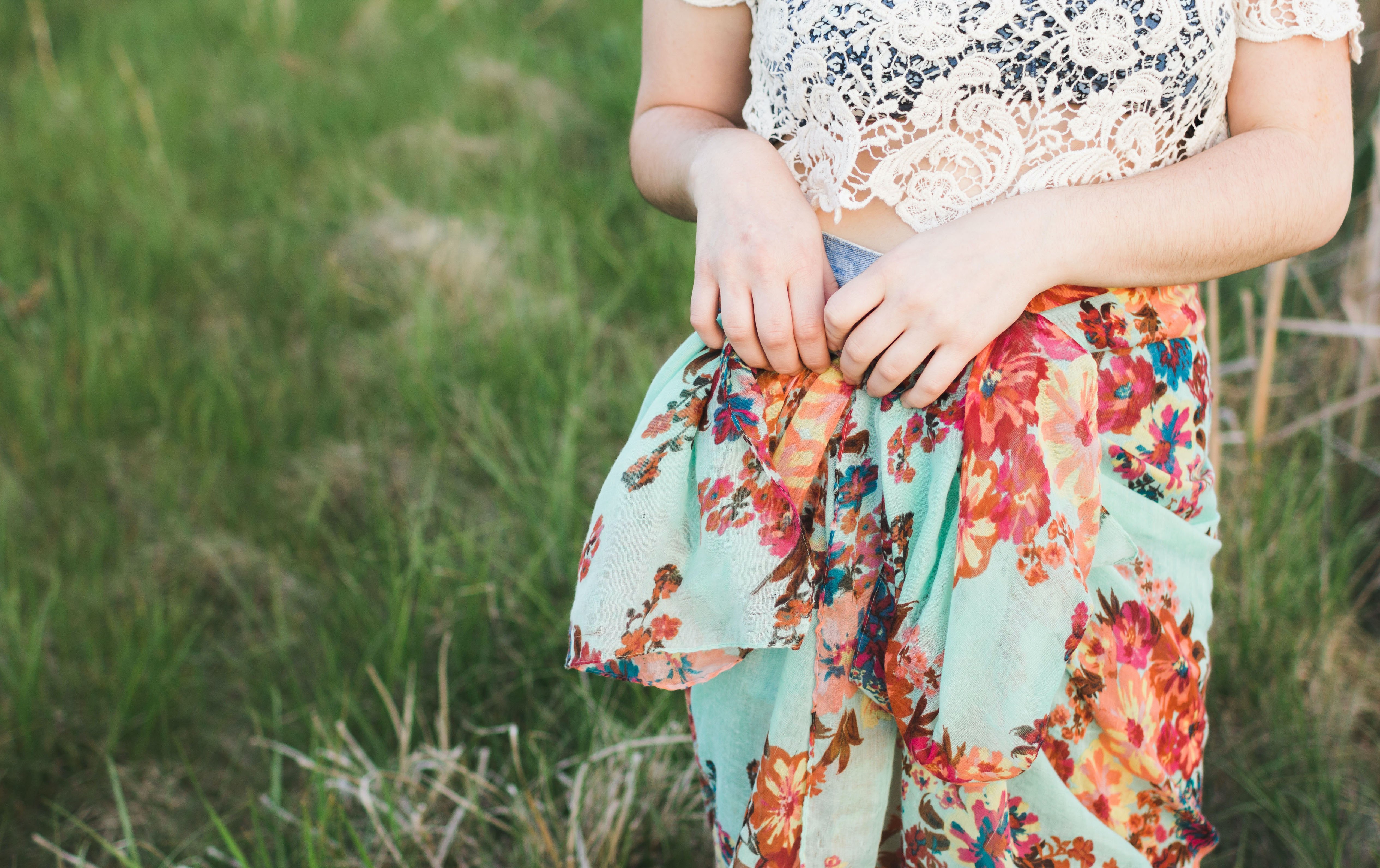 Kelly Marcelo-Summer Field Portraits