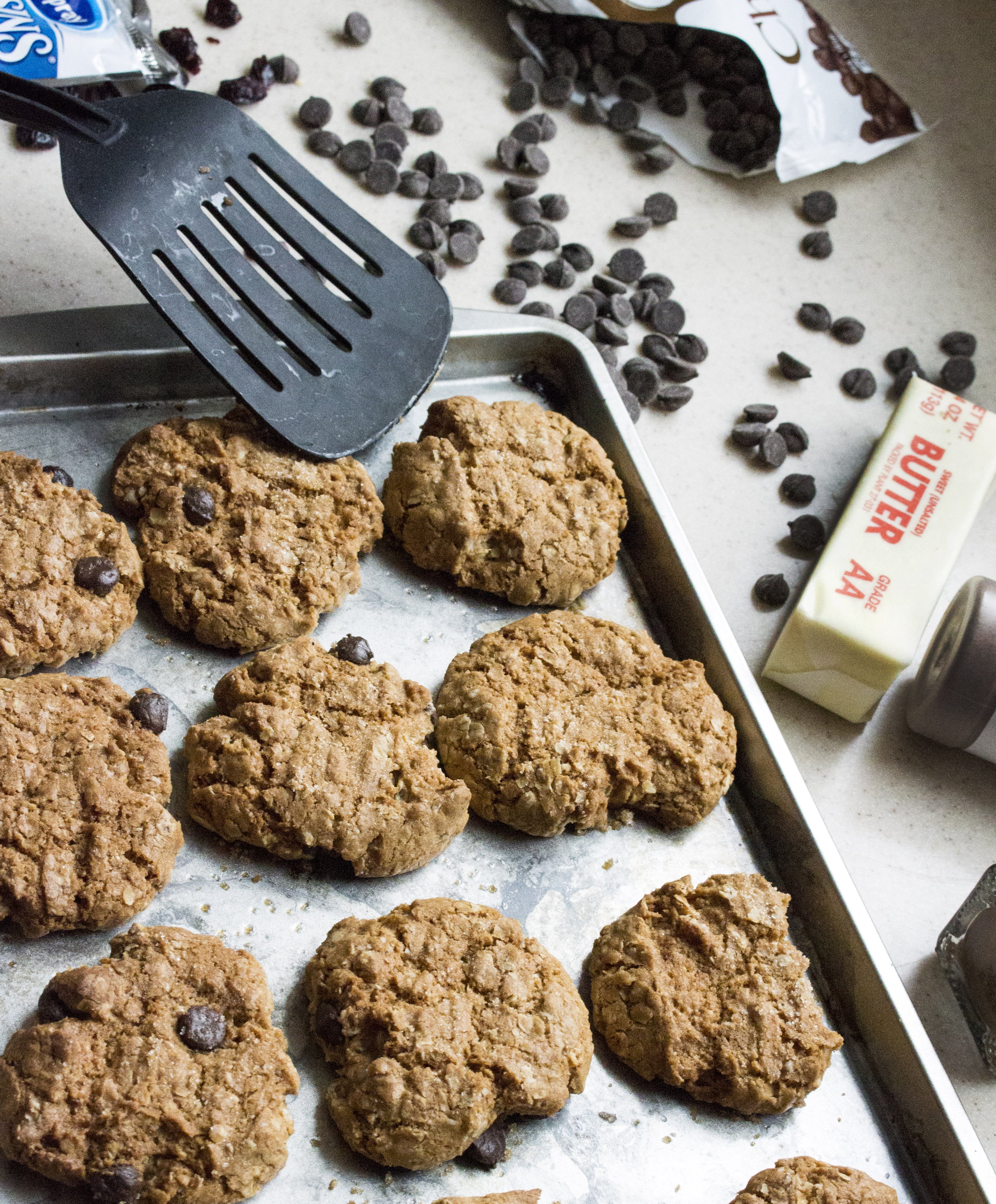 Brook Buchan Spoon CSU Blueberry Chocolate Chip Oatmeal Cookies?width=698&height=466&fit=crop&auto=webp&dpr=4