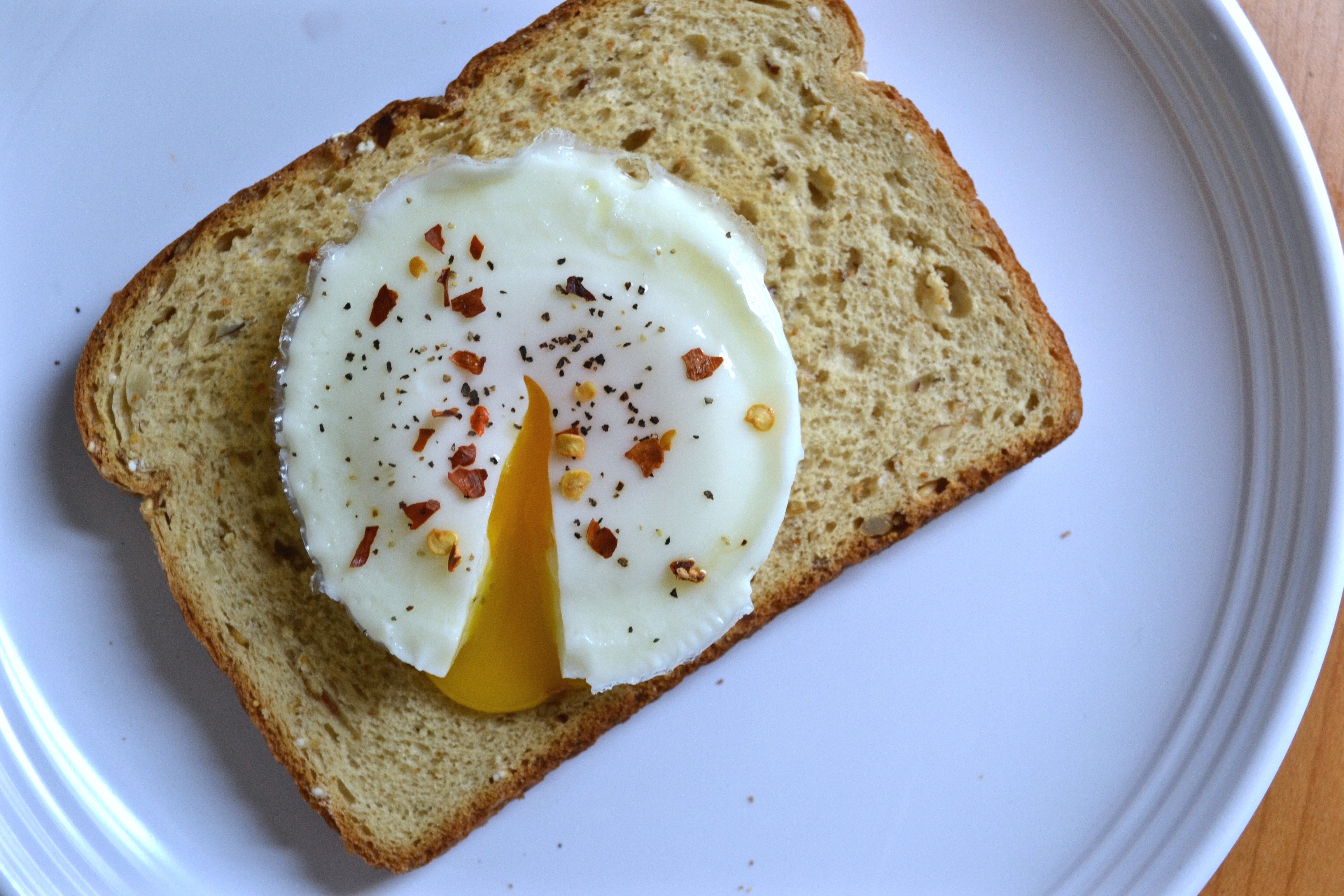 Kirby Barth poached egg7?width=698&height=466&fit=crop&auto=webp&dpr=4