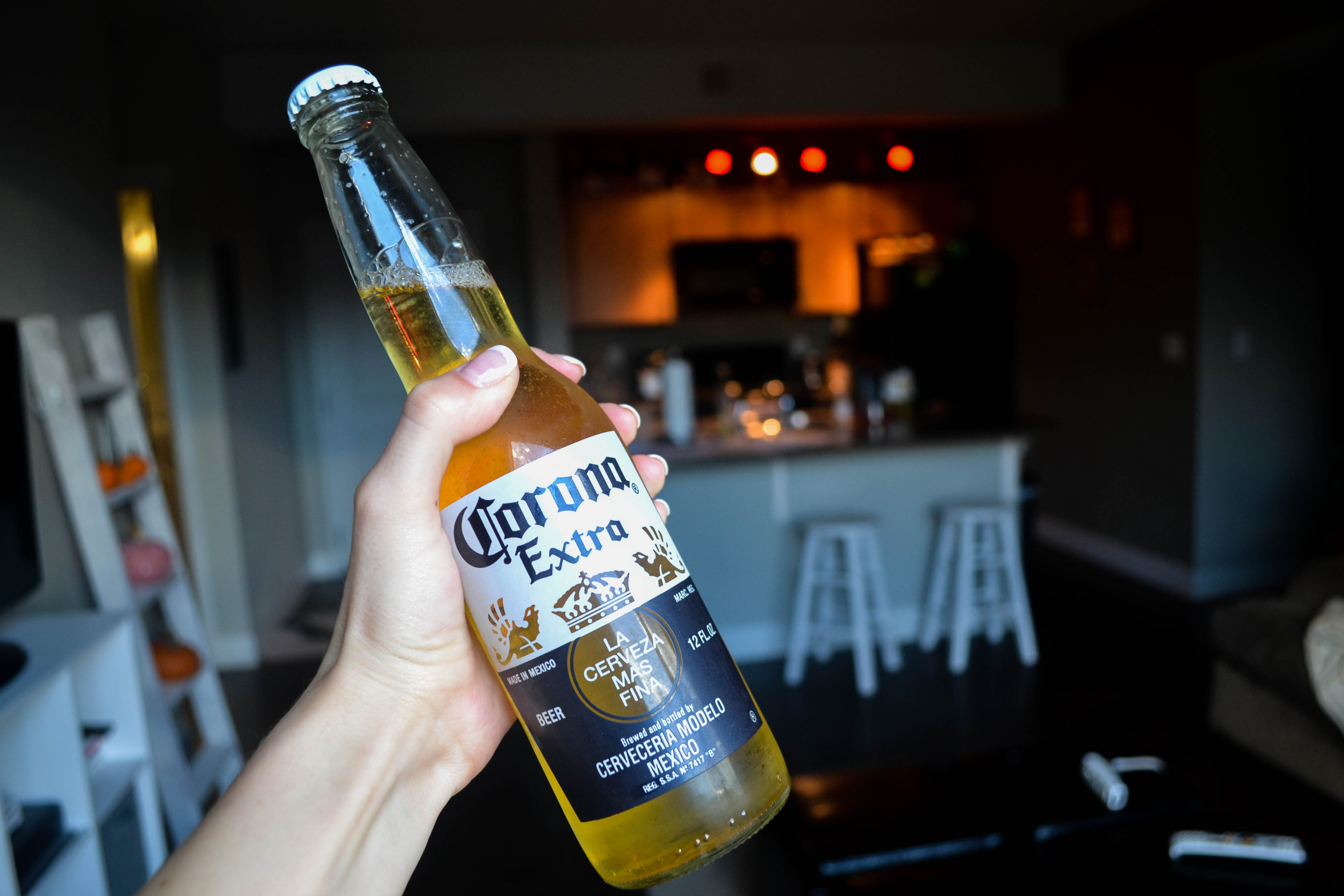 Corona Hand Bar Party