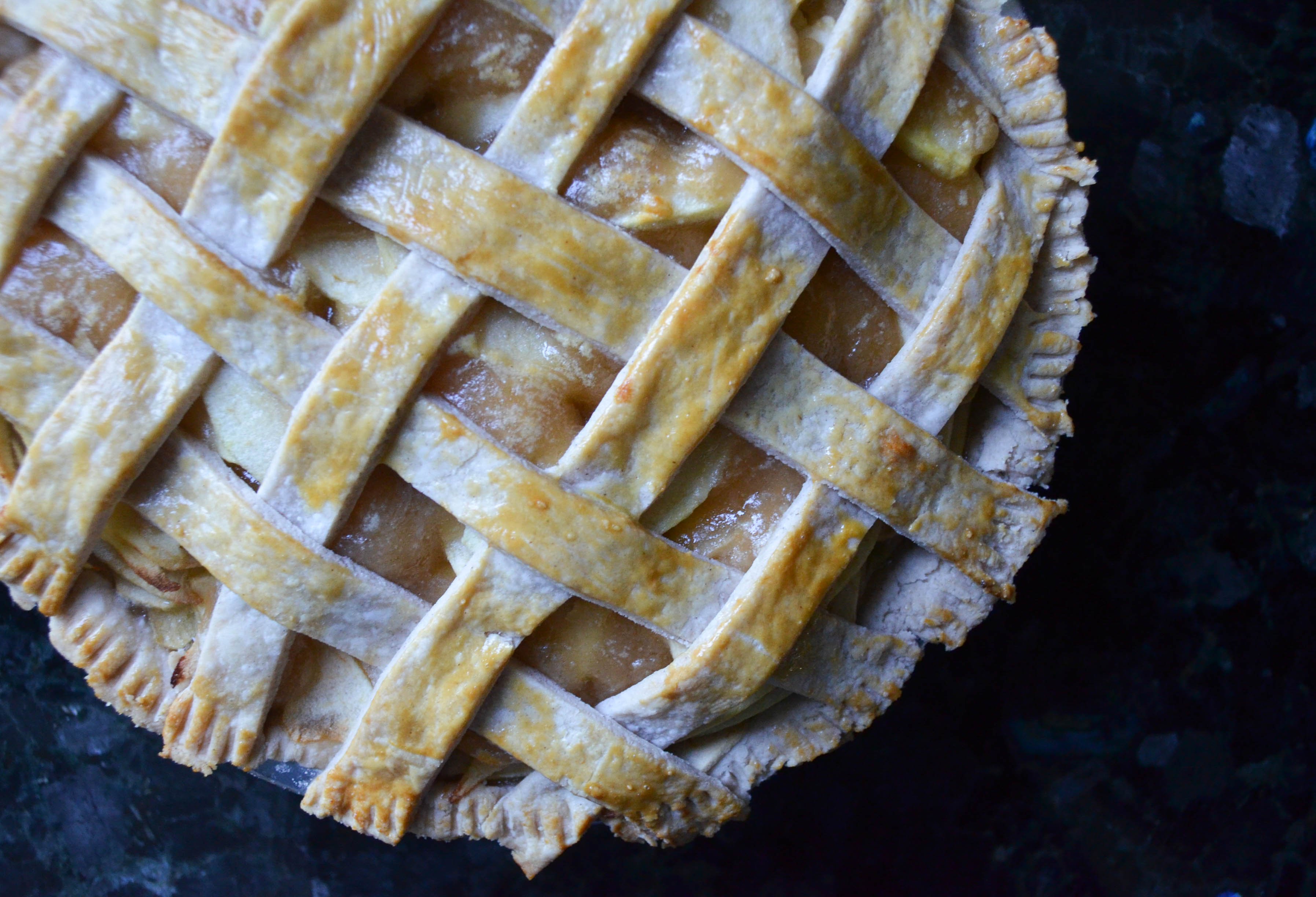 Jocelyn Hsu apple pie2?width=698&height=466&fit=crop&auto=webp&dpr=4