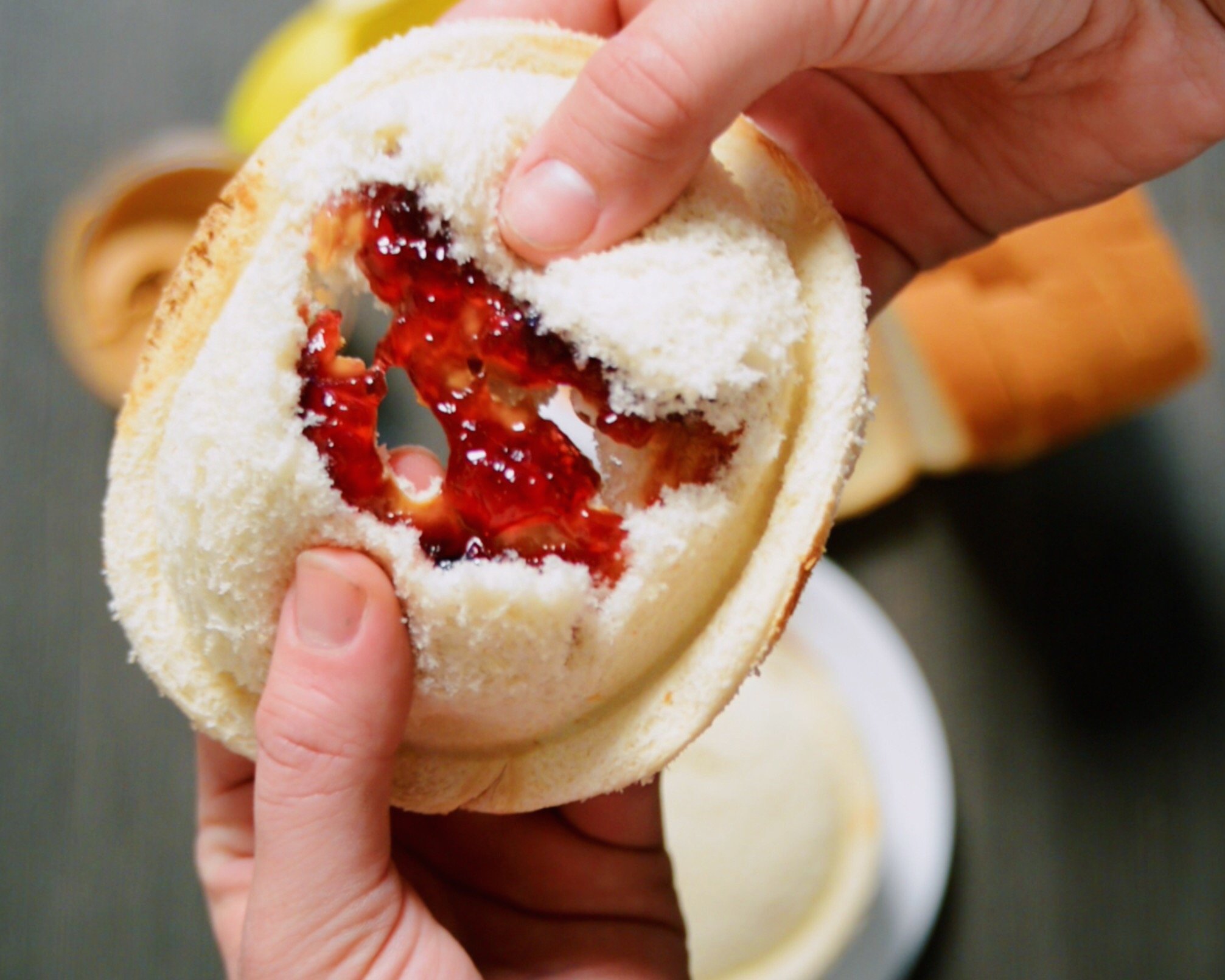 Alex Frank uncrustable?width=698&height=466&fit=crop&auto=webp&dpr=4