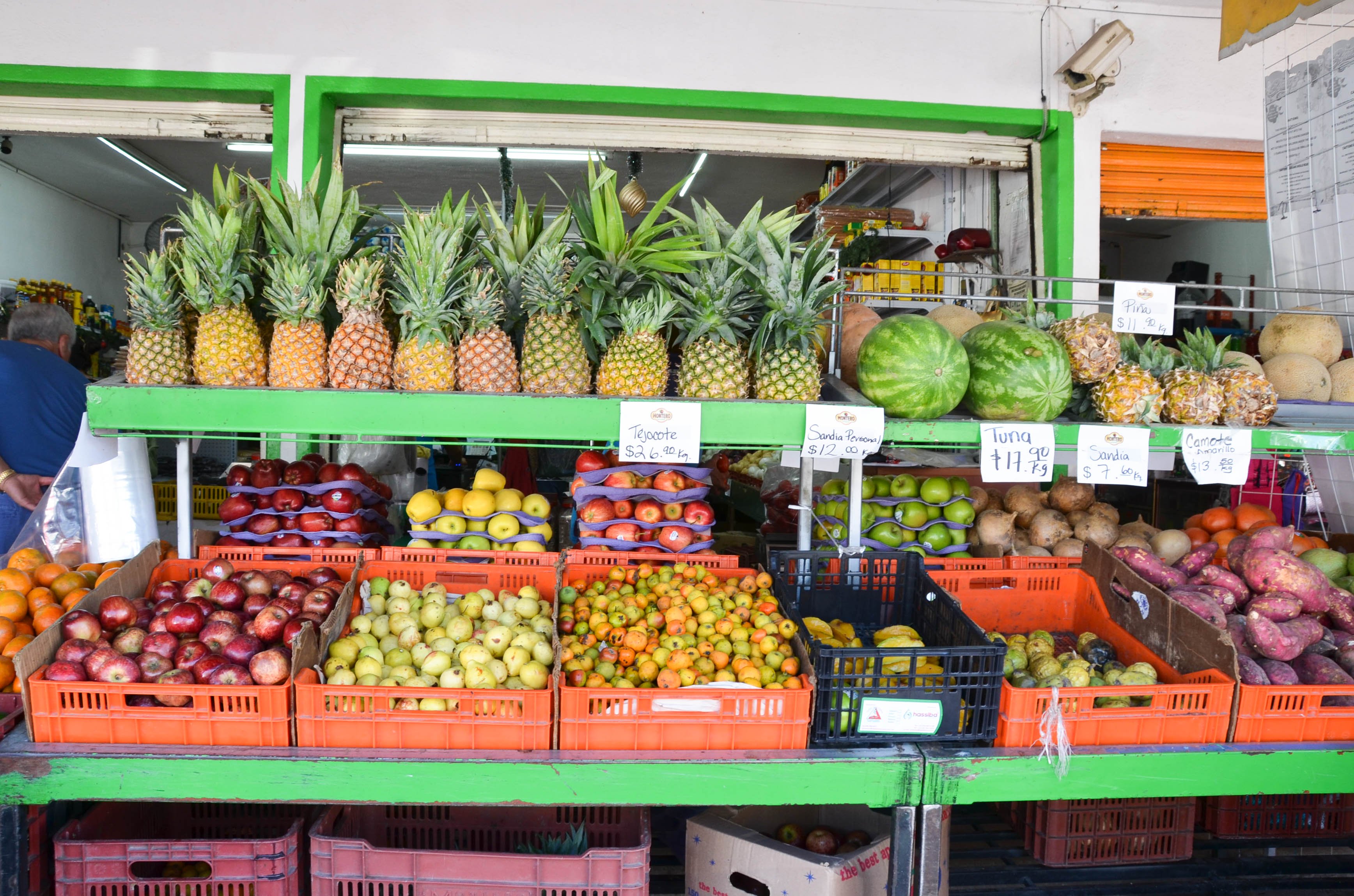 Jocelyn Hsu produce market?width=698&height=466&fit=crop&auto=webp&dpr=4