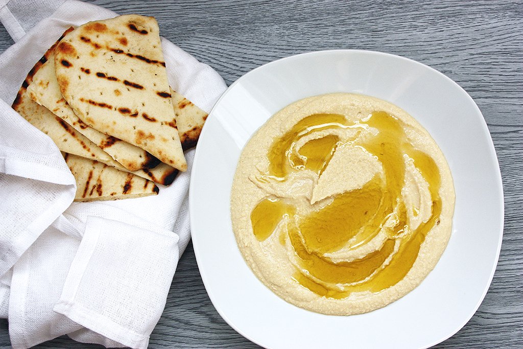 Christin Urso hummus 3?width=698&height=466&fit=crop&auto=webp&dpr=4