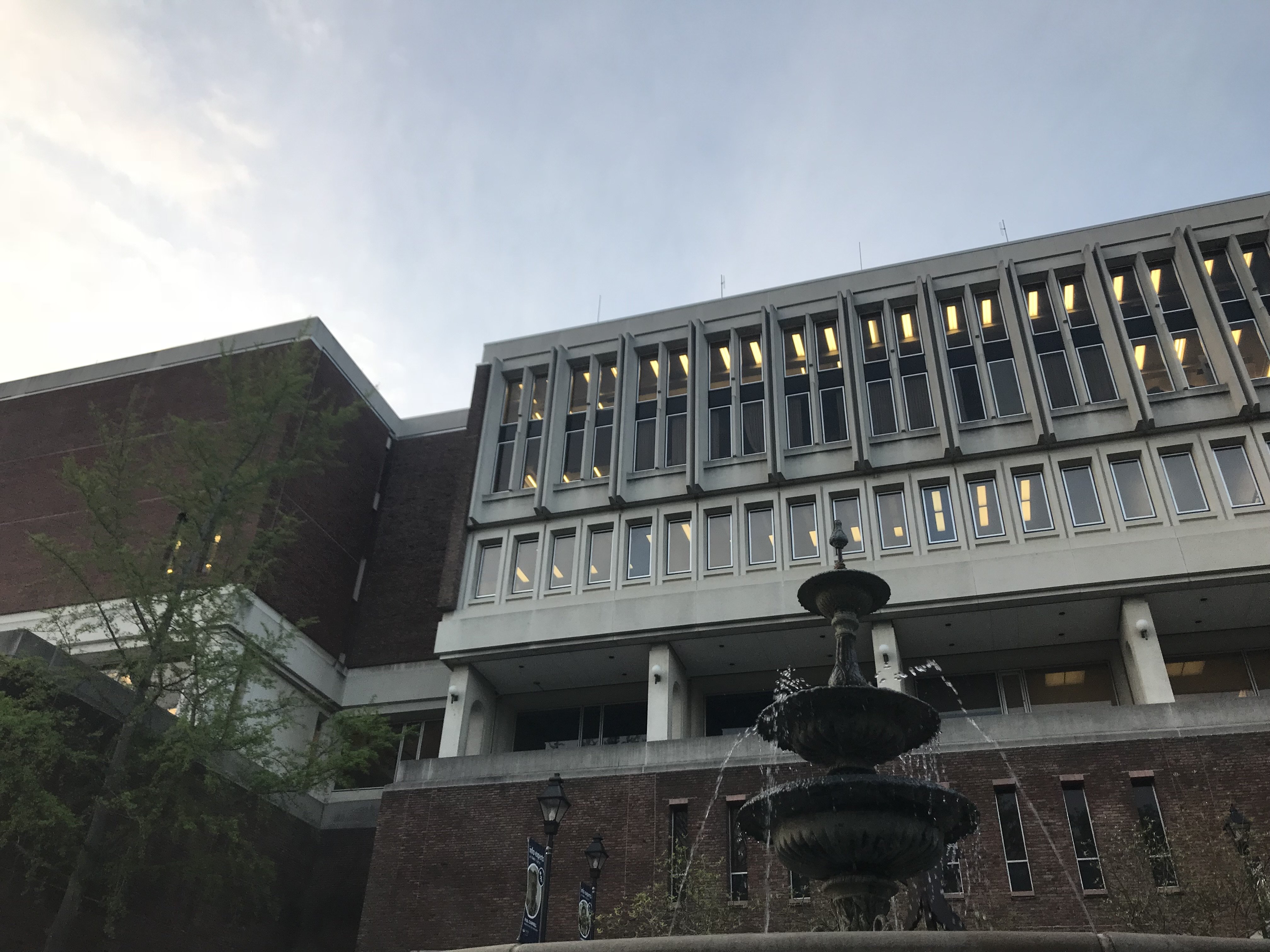 ohio university alden libraryjpegjpg by Hannah Moskowitz?width=698&height=466&fit=crop&auto=webp&dpr=4