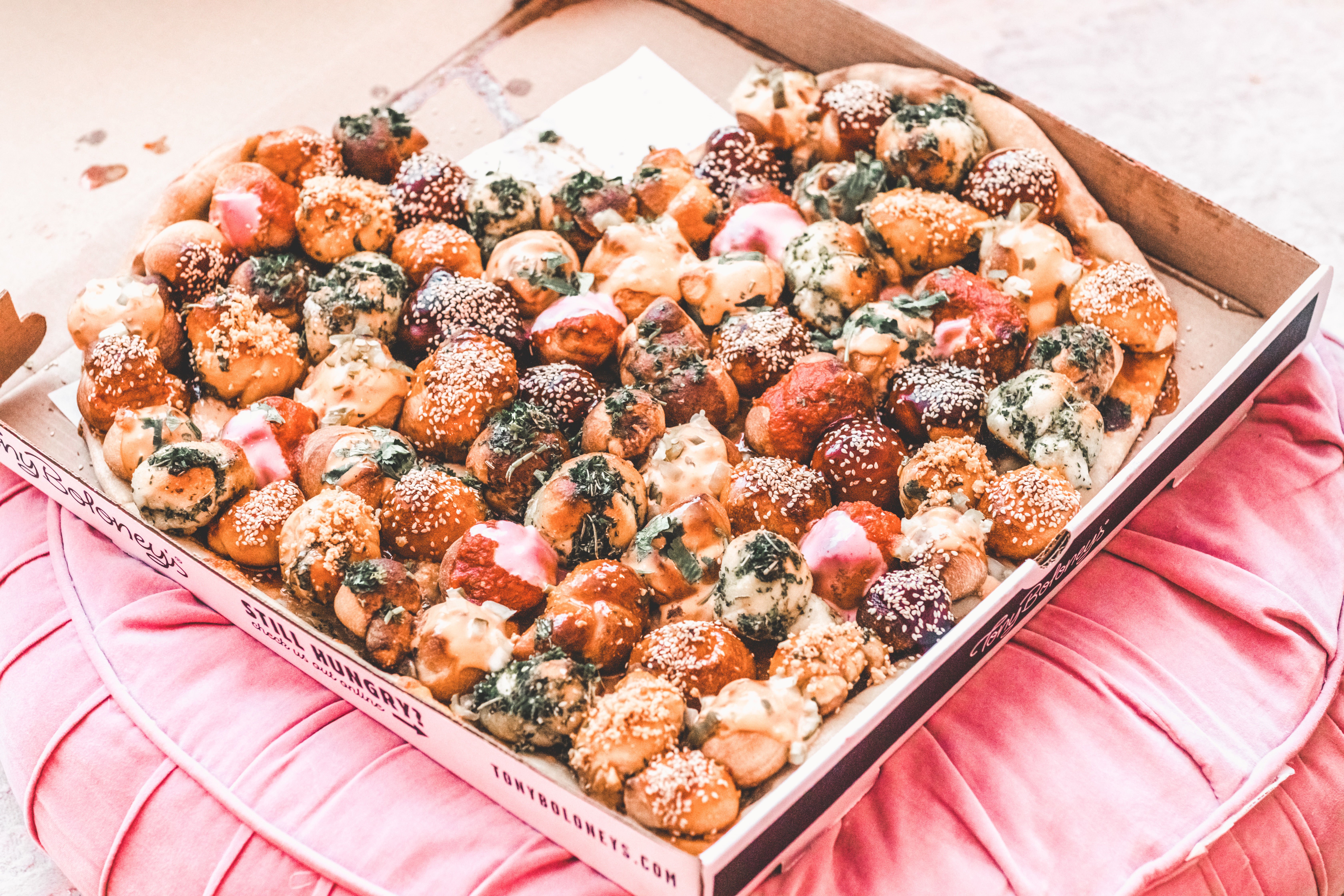 galentine\'s day party