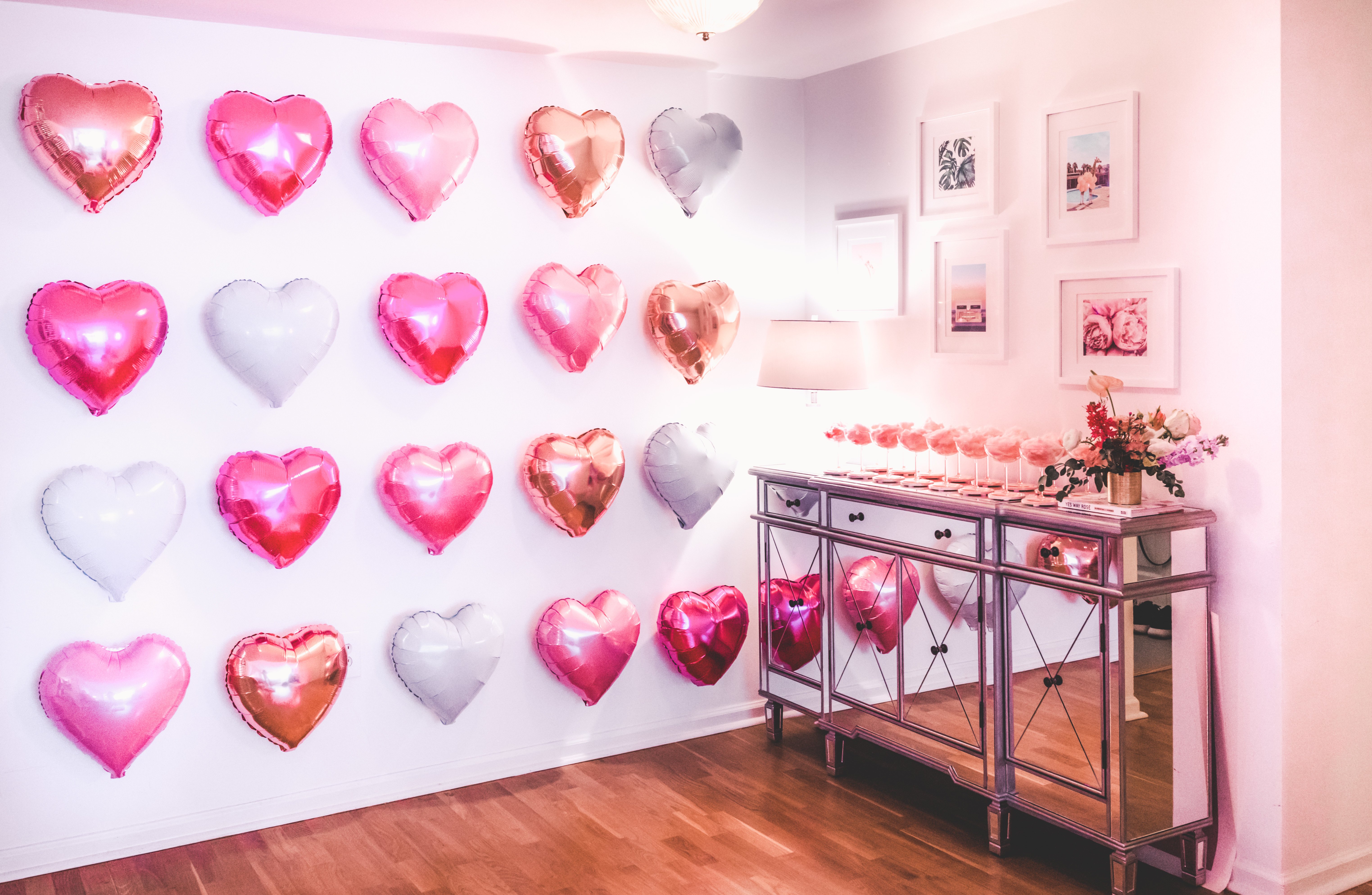 galentine\'s day party