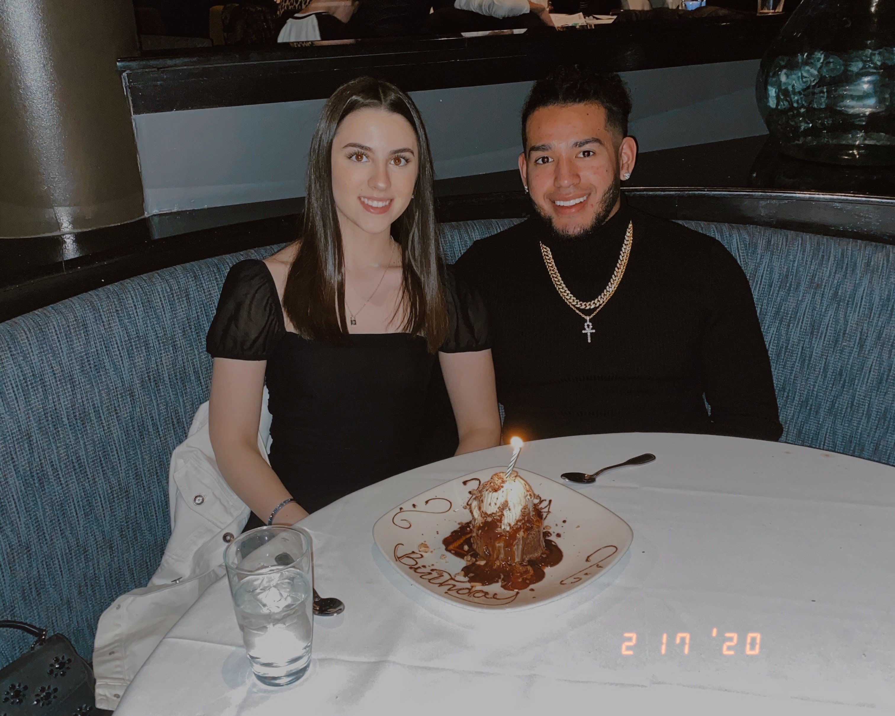 two people out to dinner