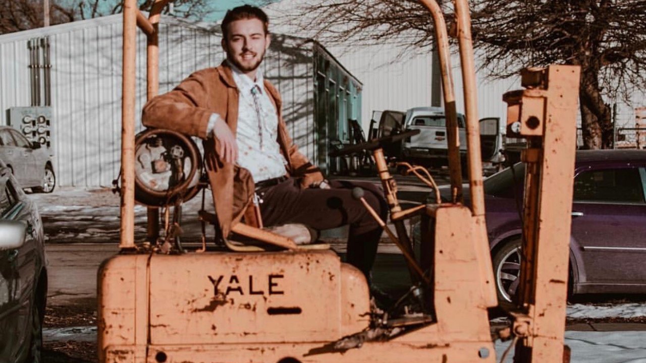 untitled design11png by Noah Floersch?width=698&height=466&fit=crop&auto=webp&dpr=4