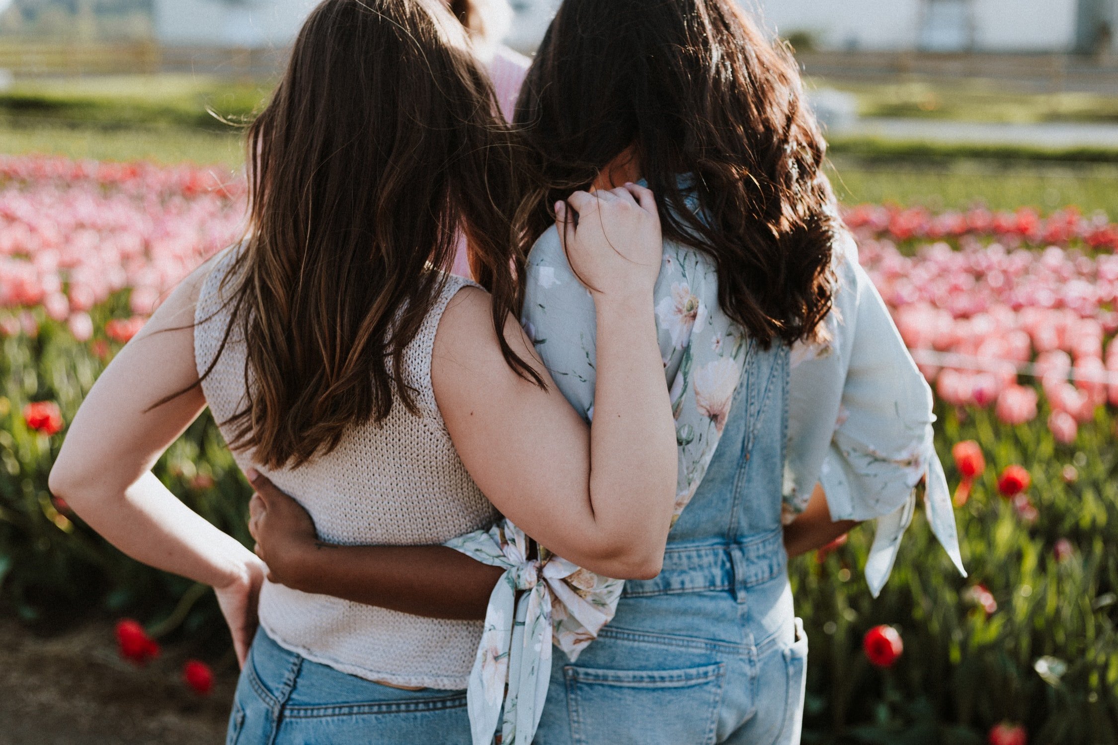 girls in flower fieldjpegjpg by Priscilla Du Preez on Unsplash?width=698&height=466&fit=crop&auto=webp&dpr=4
