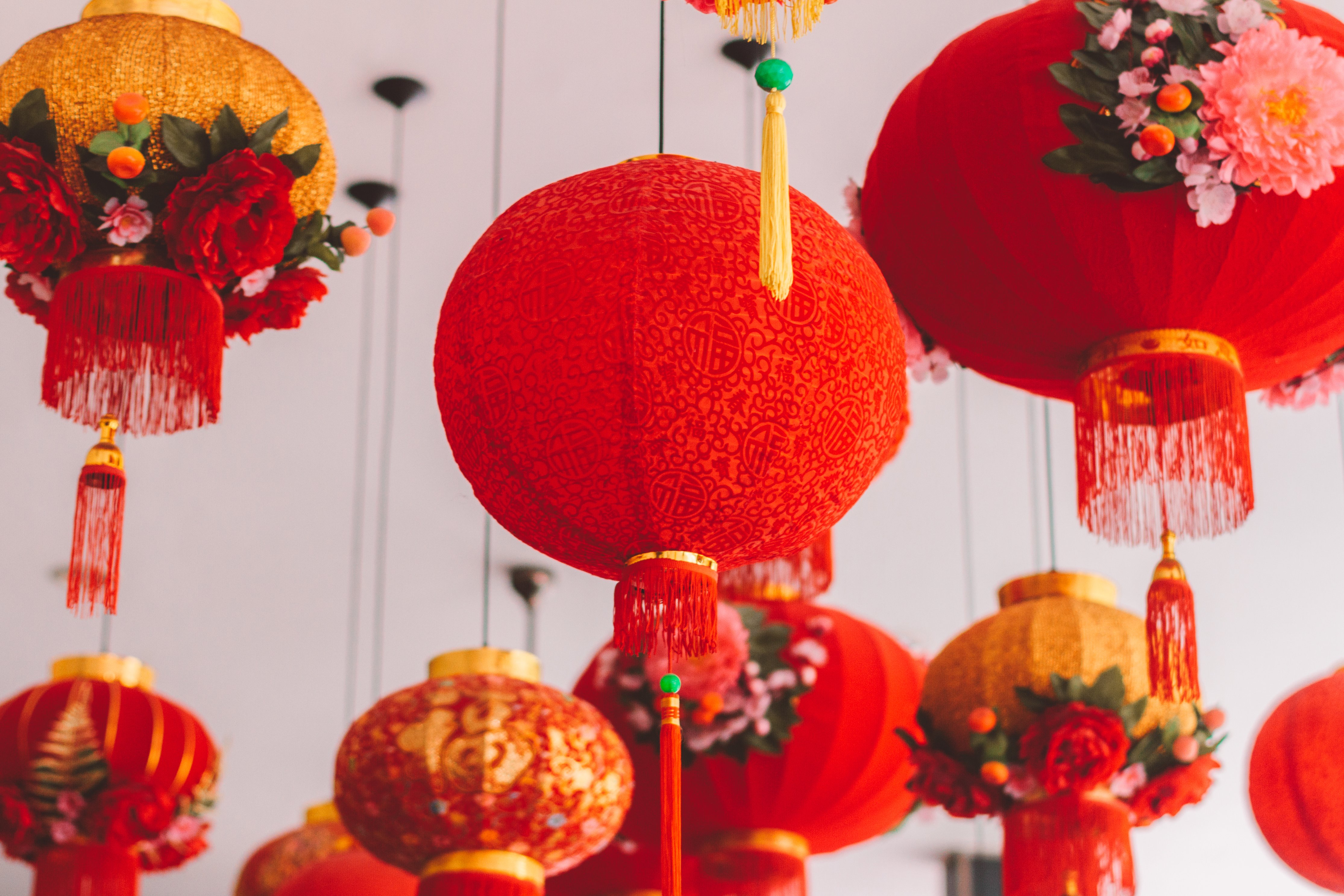 redchineselanterndecorjpg by Burst?width=698&height=466&fit=crop&auto=webp&dpr=4