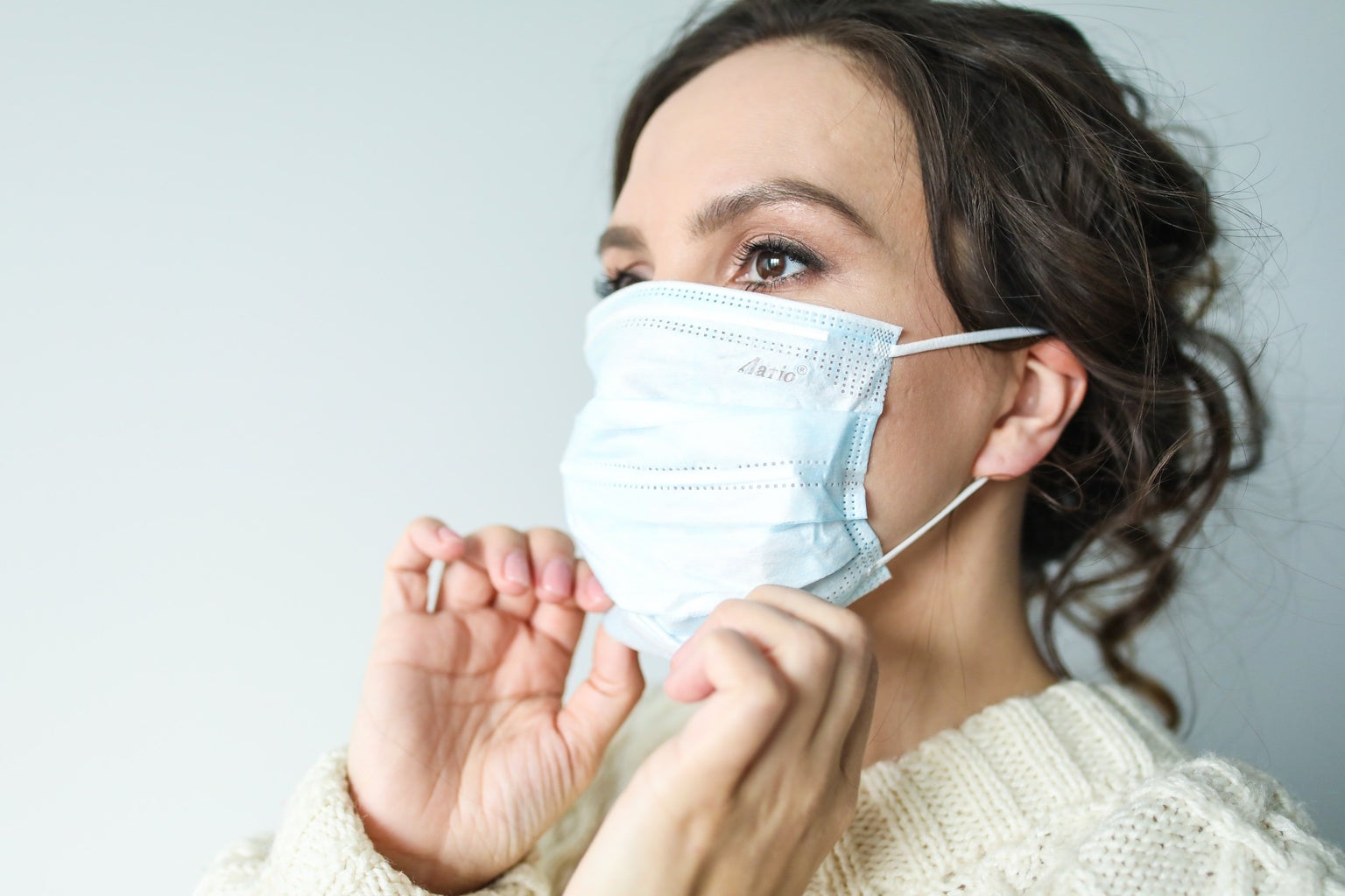 woman wearing mask