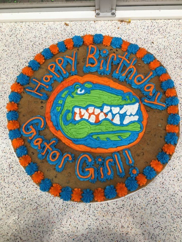 cookie with the Gators logo on it