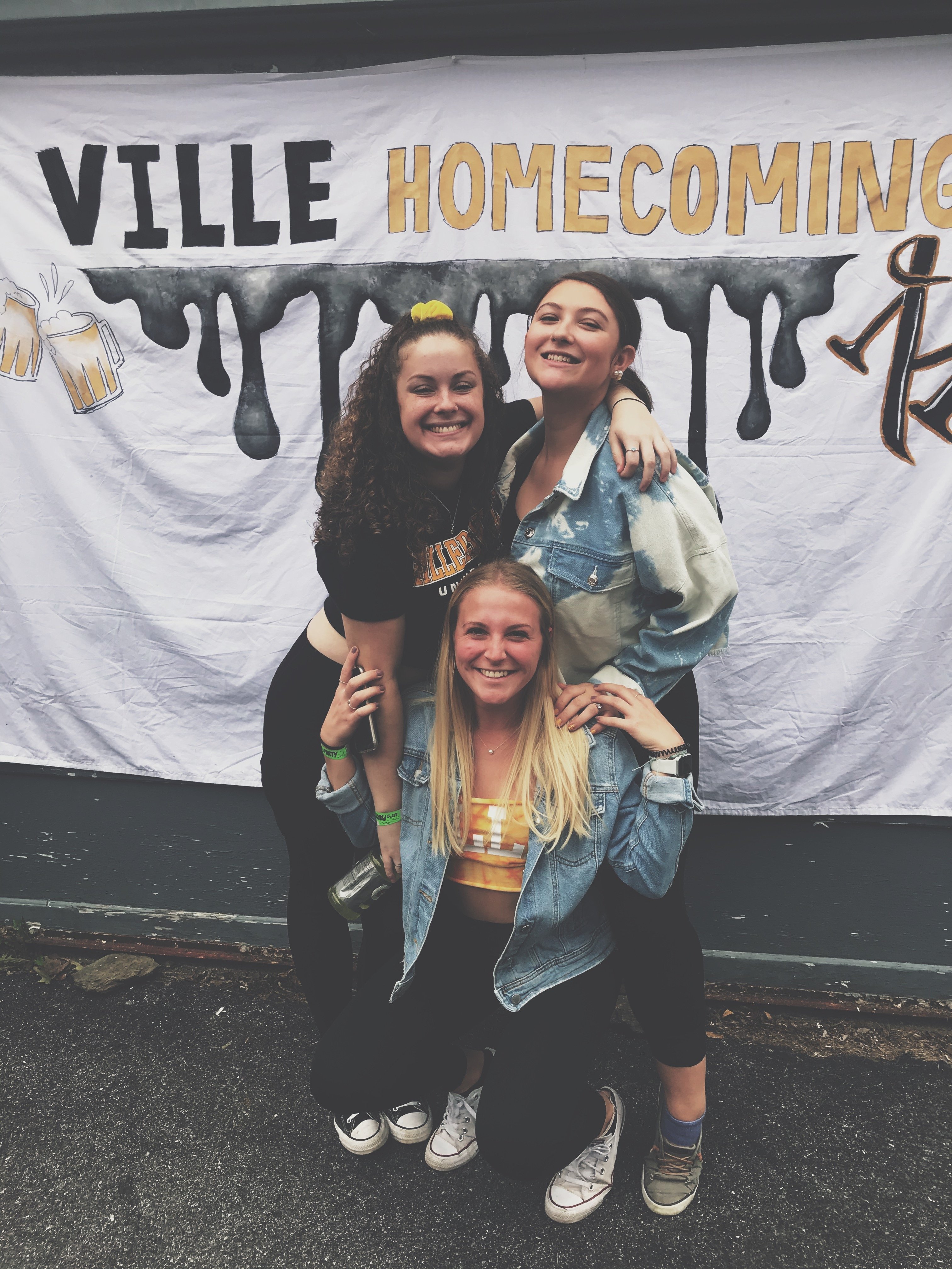 best friends homecoming