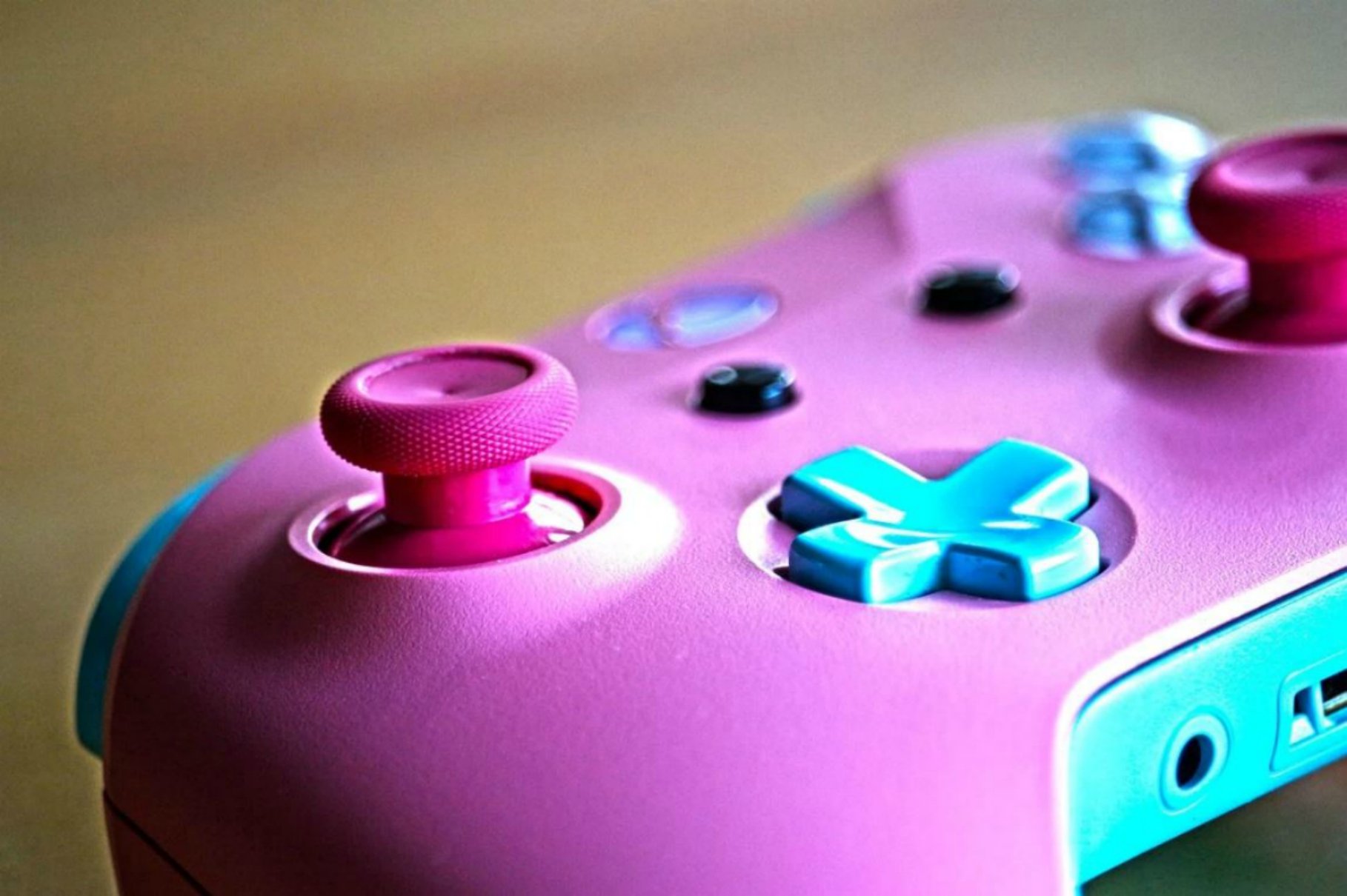 controllerjpg?width=1280&height=854&fit=crop&auto=webp&dpr=4