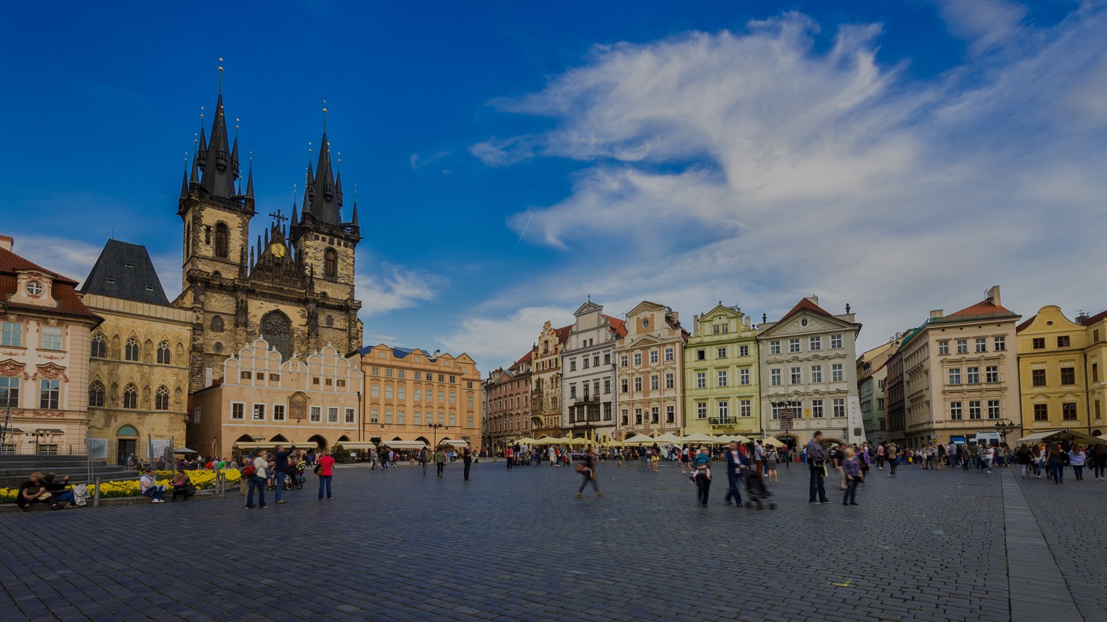 praguejpg?width=698&height=466&fit=crop&auto=webp&dpr=4