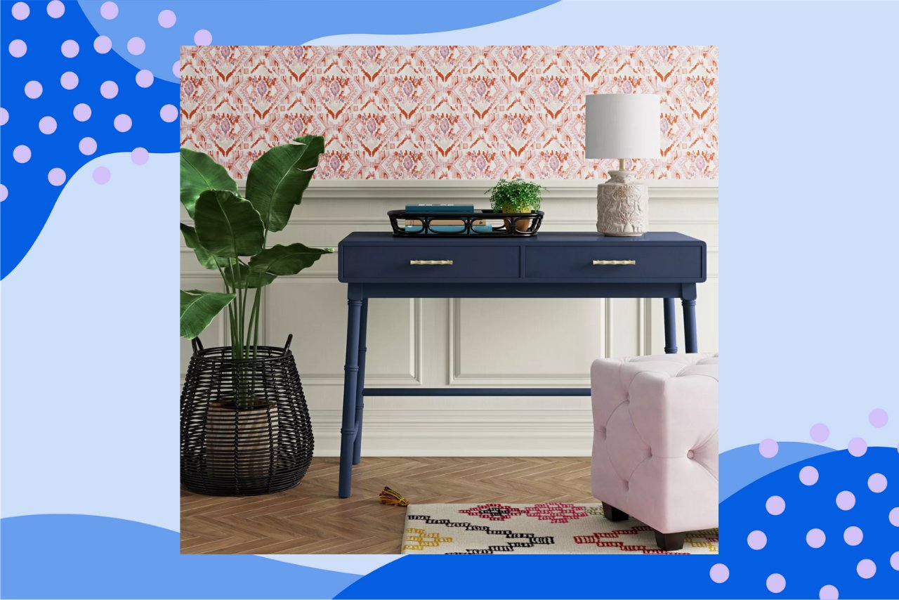 BLACK FRIDAY CYBER MONDAYpng?width=698&height=466&fit=crop&auto=webp&dpr=4