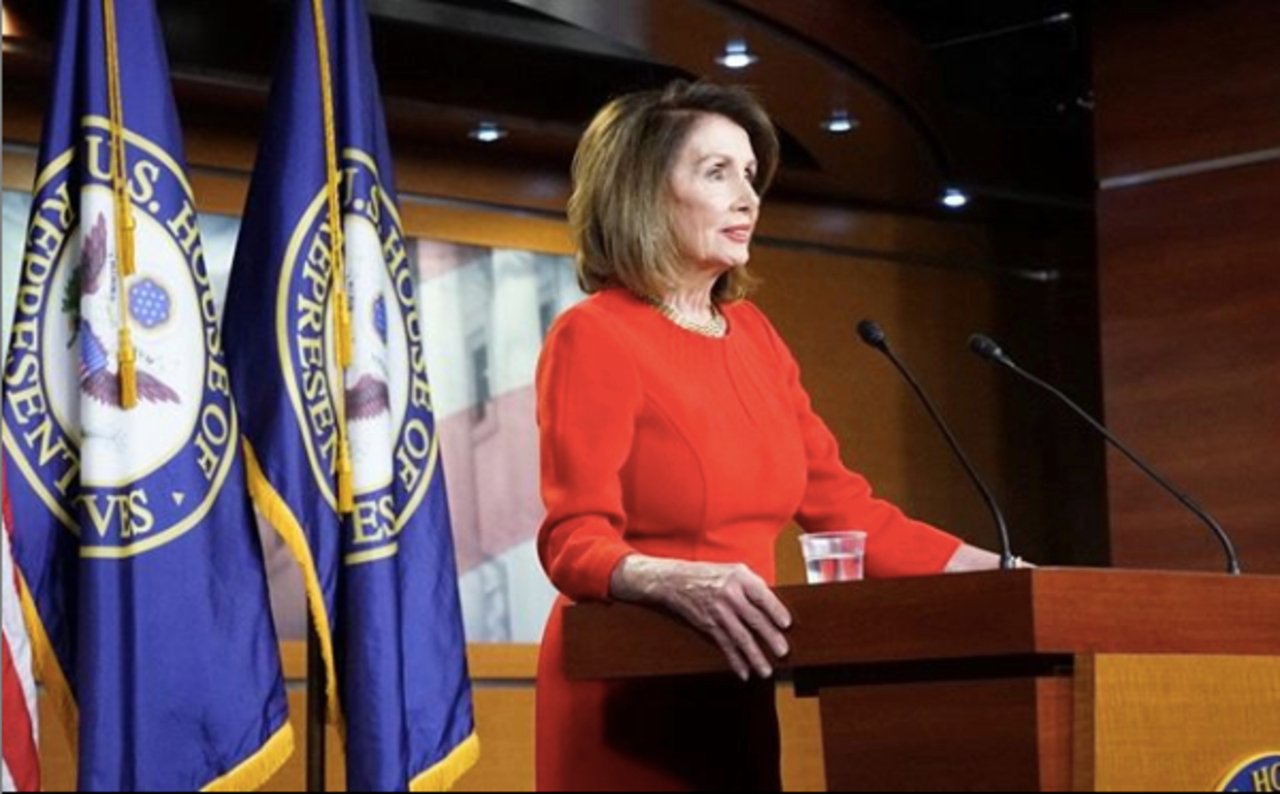 pelosipng?width=1280&height=854&fit=crop&auto=webp&dpr=4