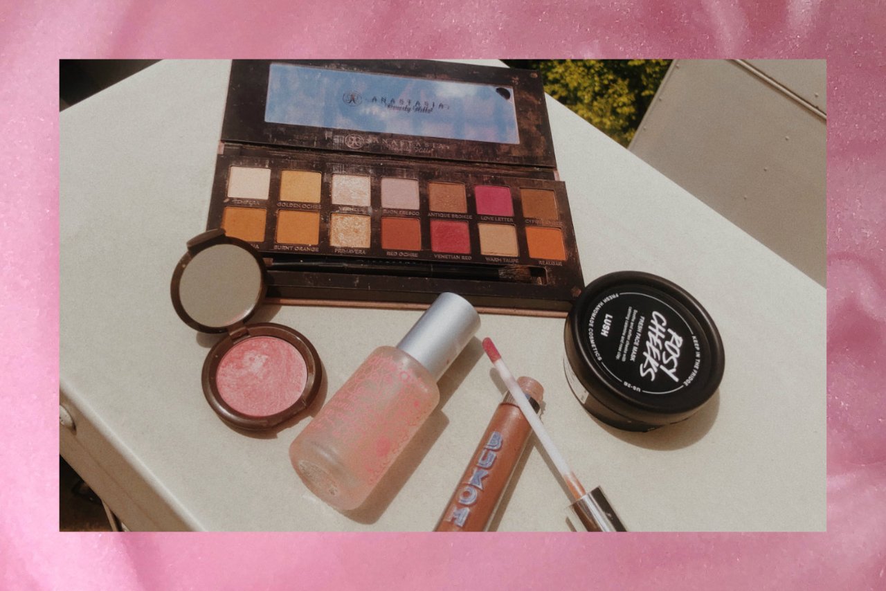 Beauty Rep Imagespng?width=698&height=466&fit=crop&auto=webp&dpr=4