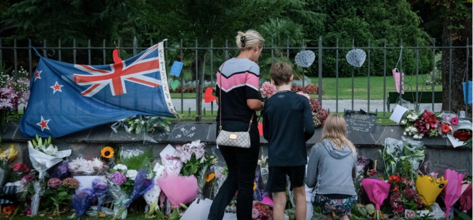 Webpnet resizeimagepng?width=698&height=466&fit=crop&auto=webp&dpr=4