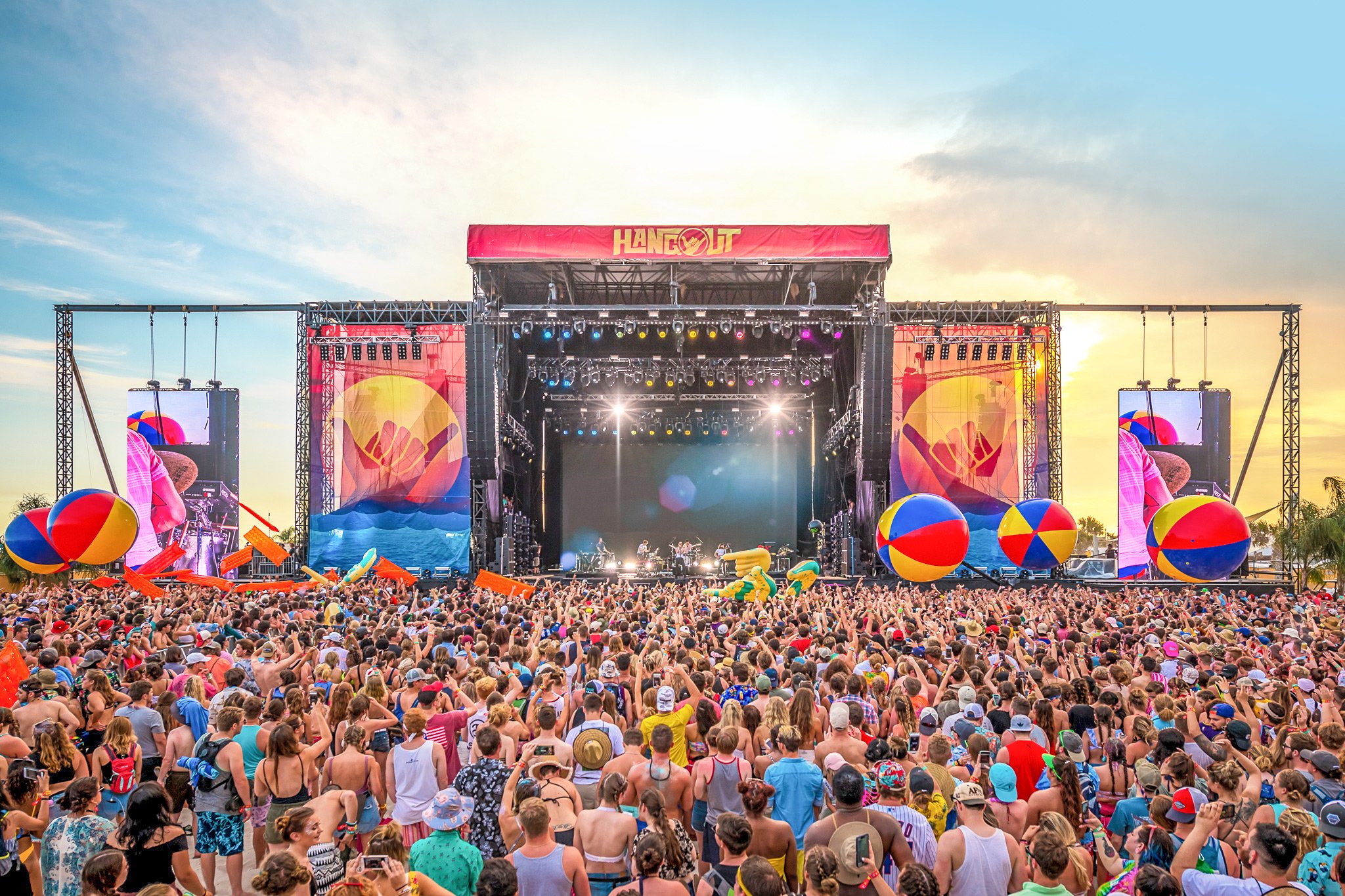 HOMF MainStage HighResjpg?width=698&height=466&fit=crop&auto=webp&dpr=4