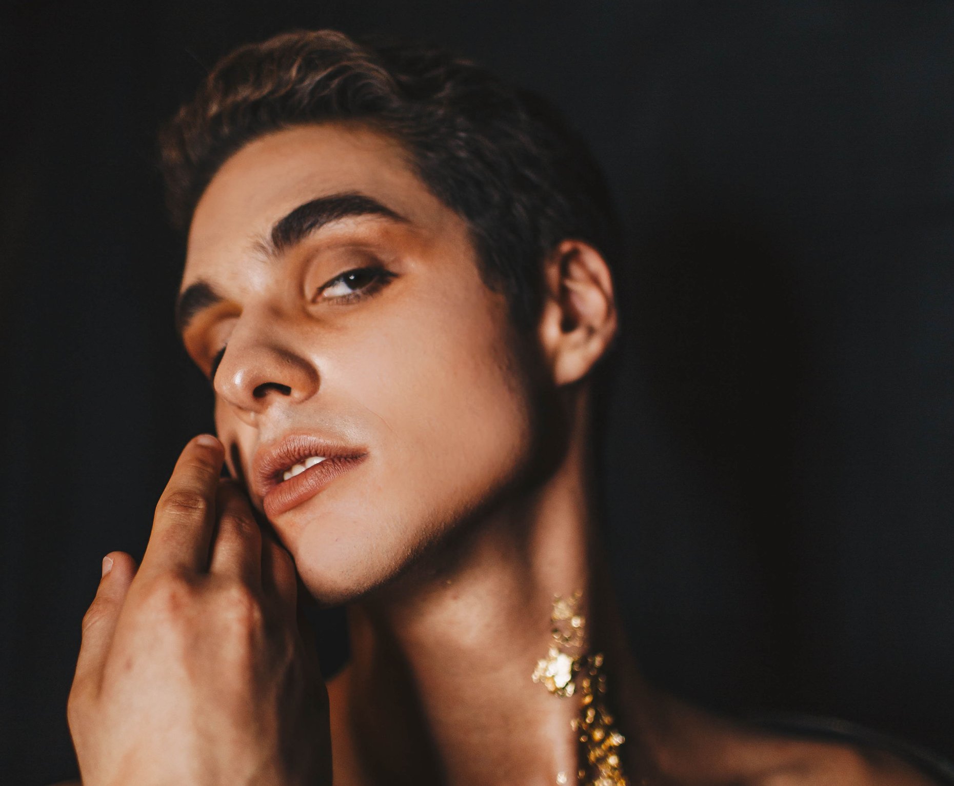 model1png?width=698&height=466&fit=crop&auto=webp&dpr=4