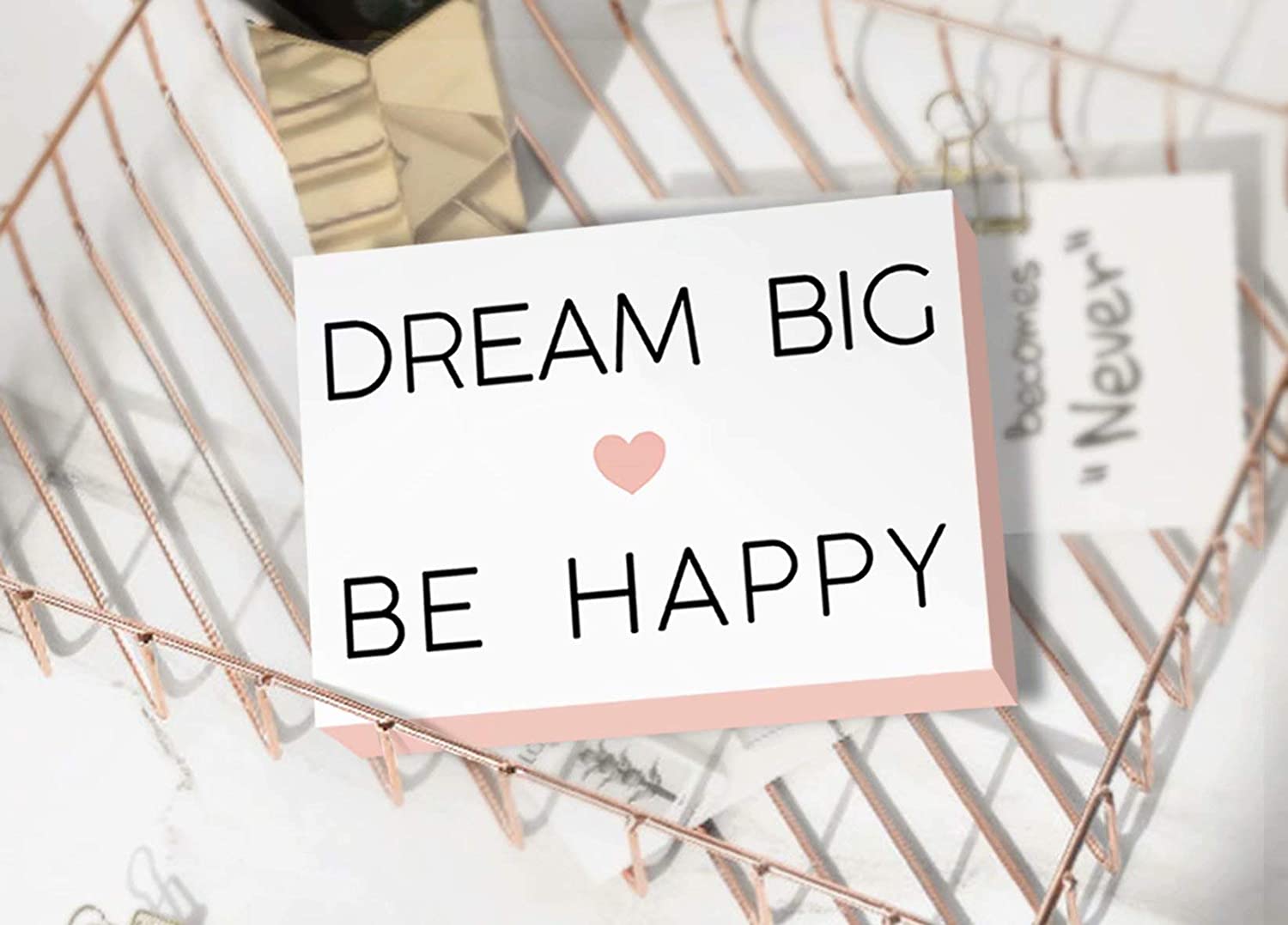 desk decor?width=1280&height=854&fit=crop&auto=webp&dpr=4