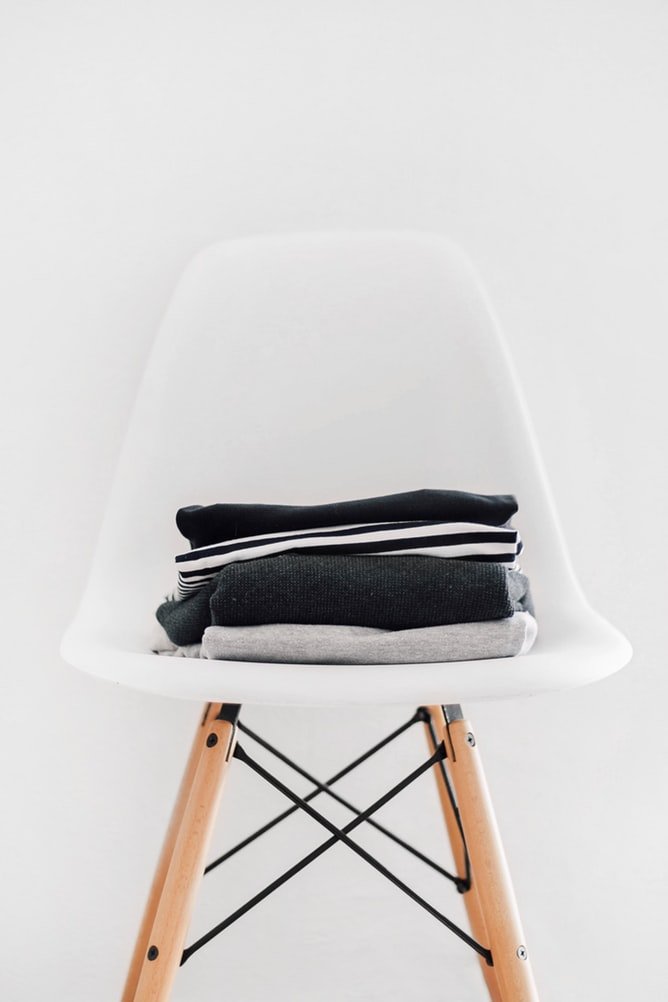 minimalismjpegjpg by Sarah Dorweiler via Unsplash?width=698&height=466&fit=crop&auto=webp&dpr=4