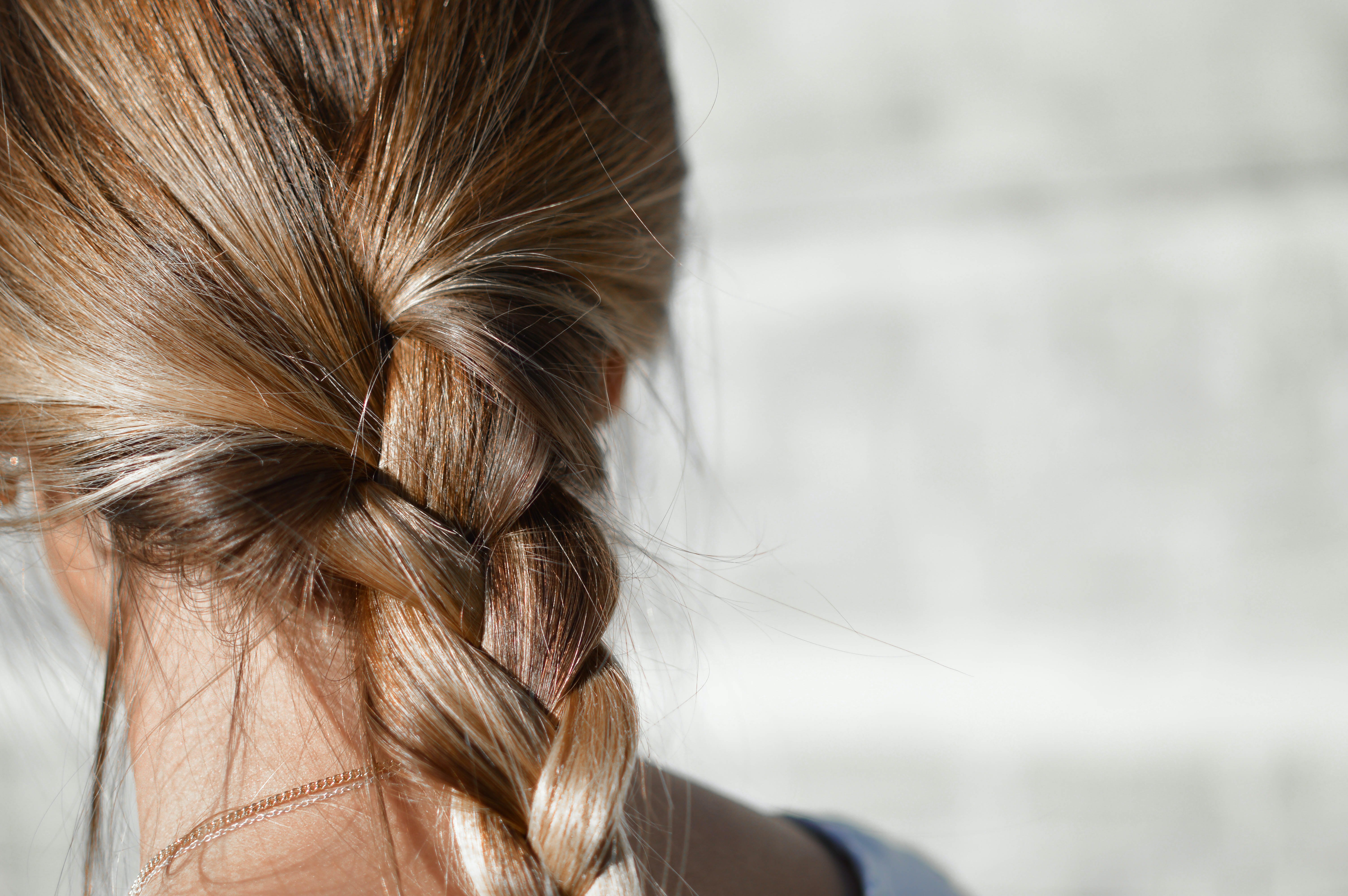 hair in braid?width=1024&height=1024&fit=cover&auto=webp&dpr=4
