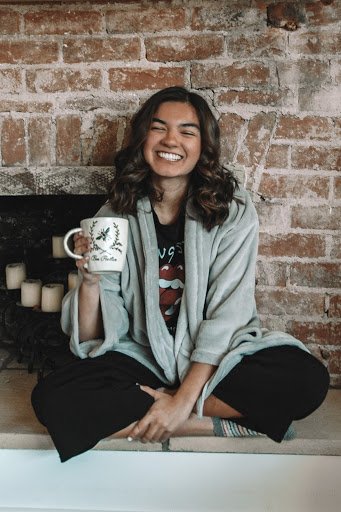 izzy girl with coffee